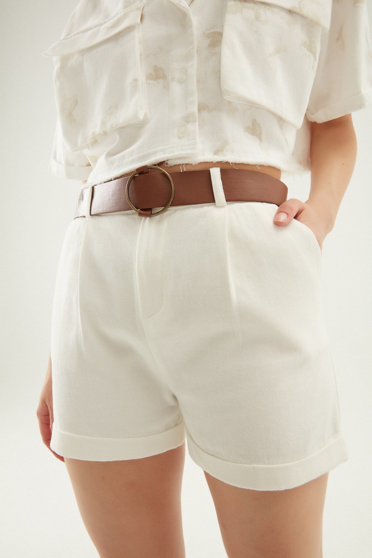 kemerli-gabardin-duble-paca-sort-beyaz-8-82c9.jpg