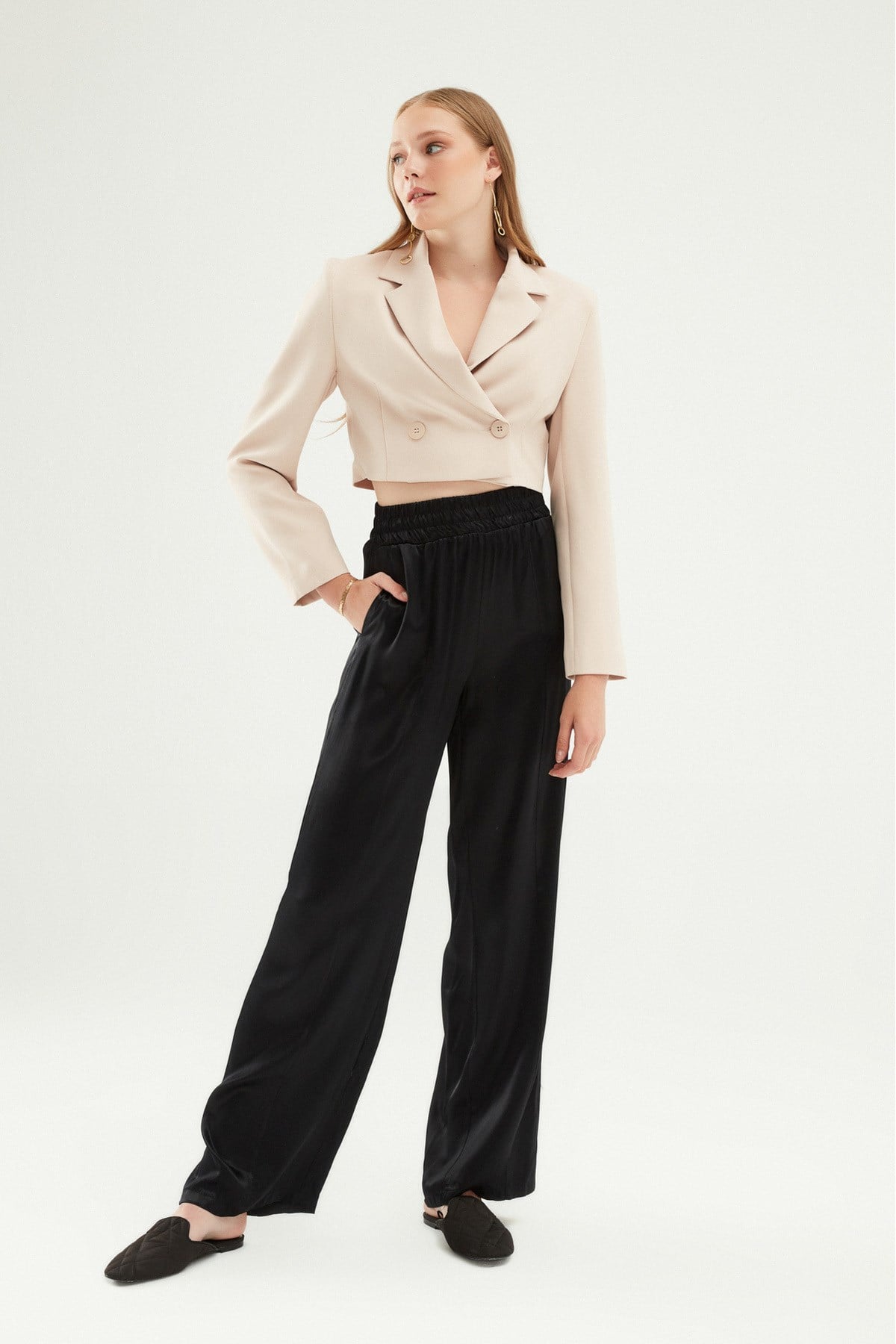 kruvaze-crop-blazer-ceket-tas-8b8a-2.jpg