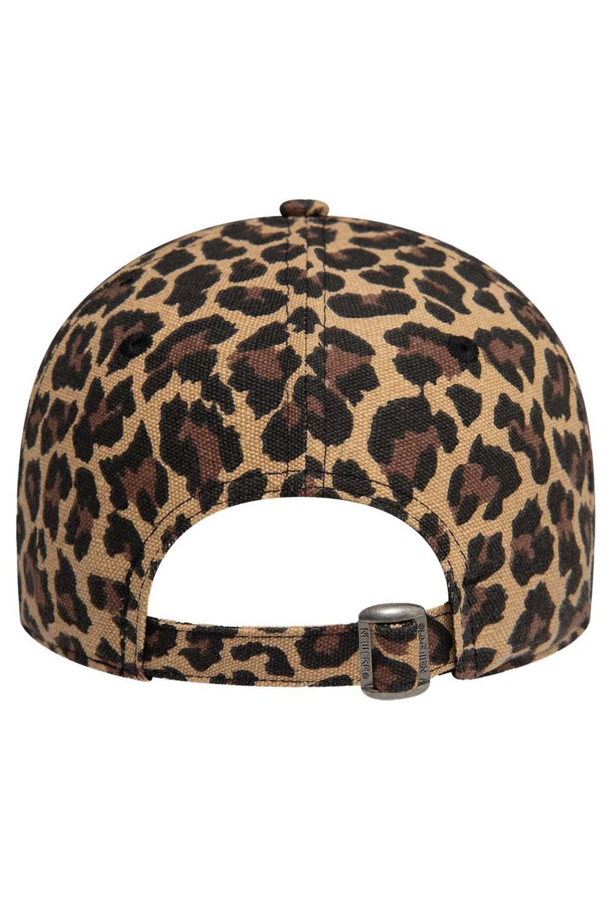 leopar-60595376-cf-428.jpg