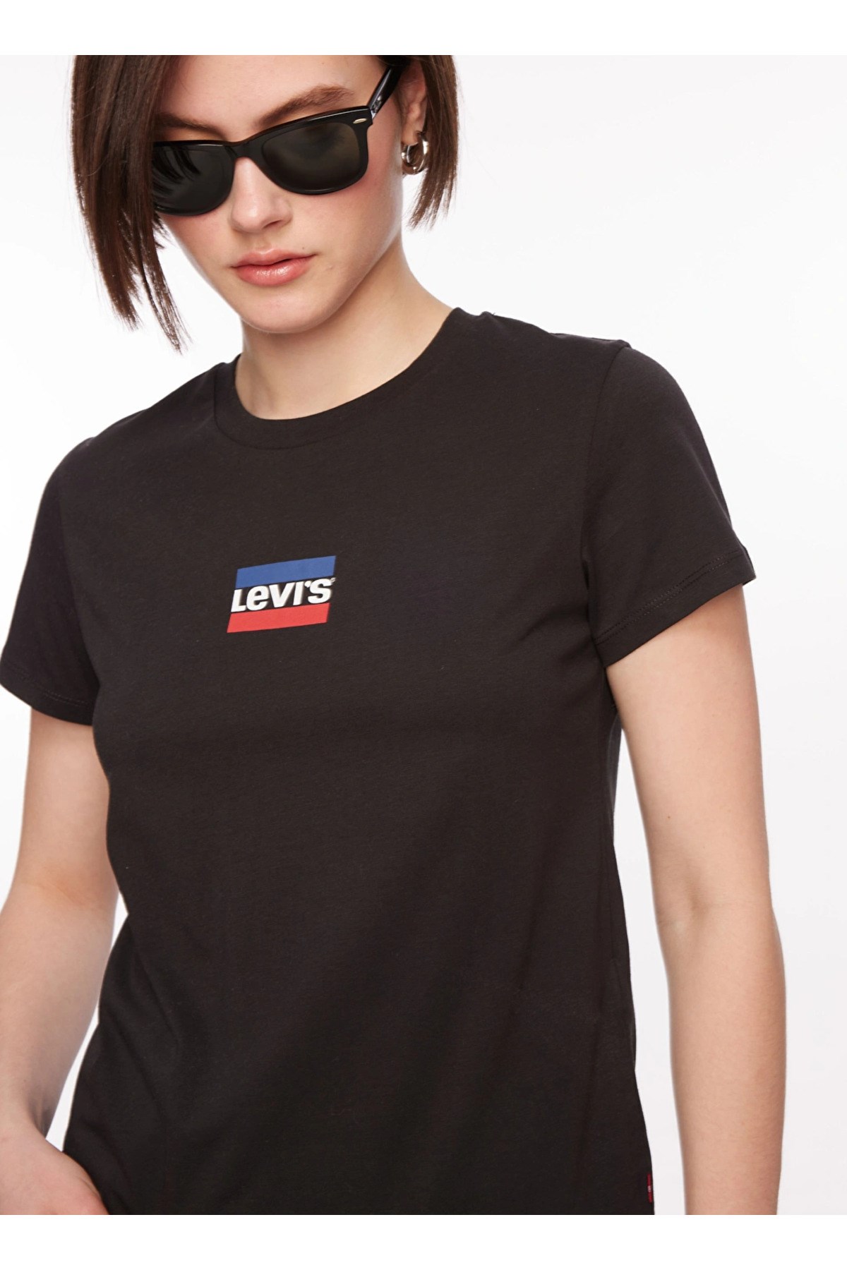 levis-bisiklet-yaka-baskili-siyah-kadi--9eb3a.jpg
