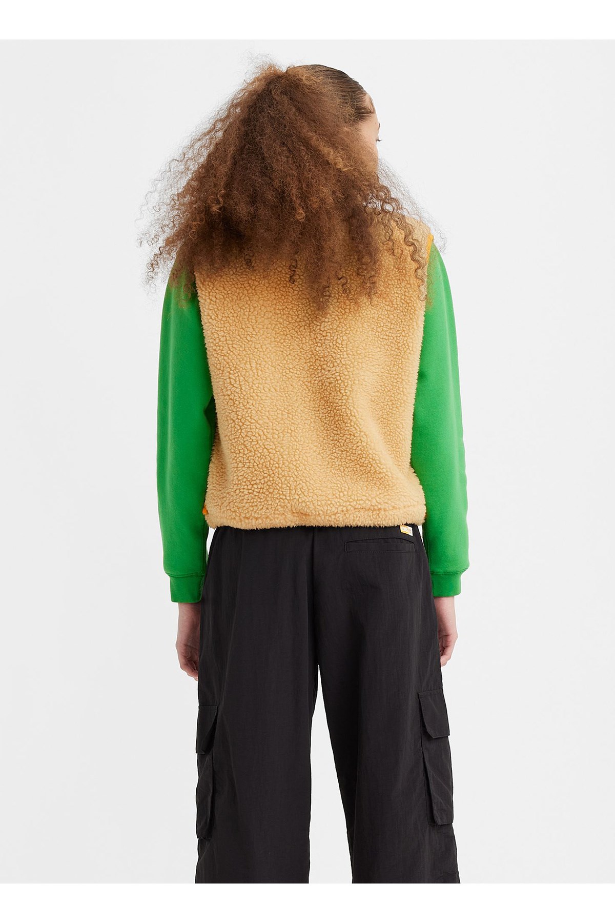 levis-kapuson-yaka-duz-beyaz-kadin-swe-a32e20.jpg