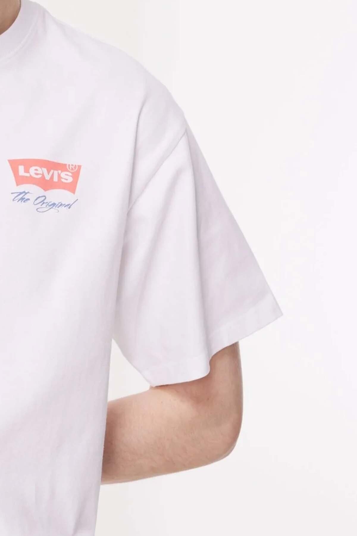 levis-levis-bisiklet-yaka-baskili-beya-67ad-0.jpg