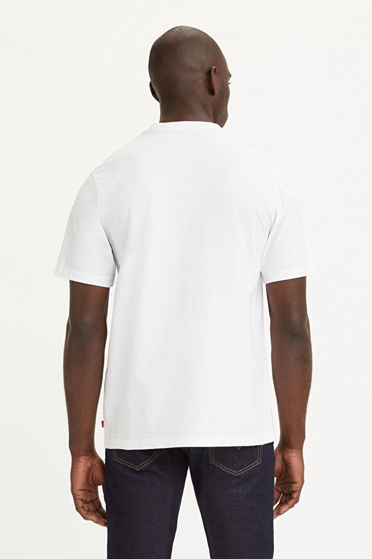 levis-relaxed-fit-tee-a2082-0155-239cf-.jpg