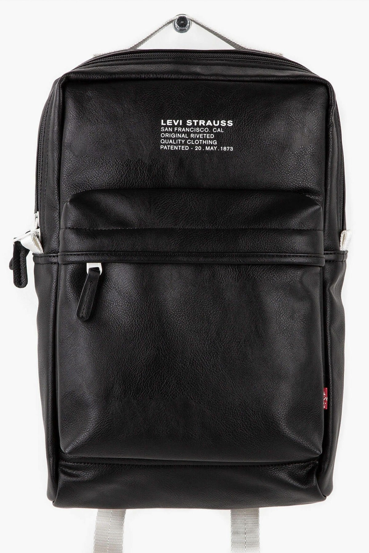levis-sirt-canta-l-pack-38004-0117-024-3e.jpg