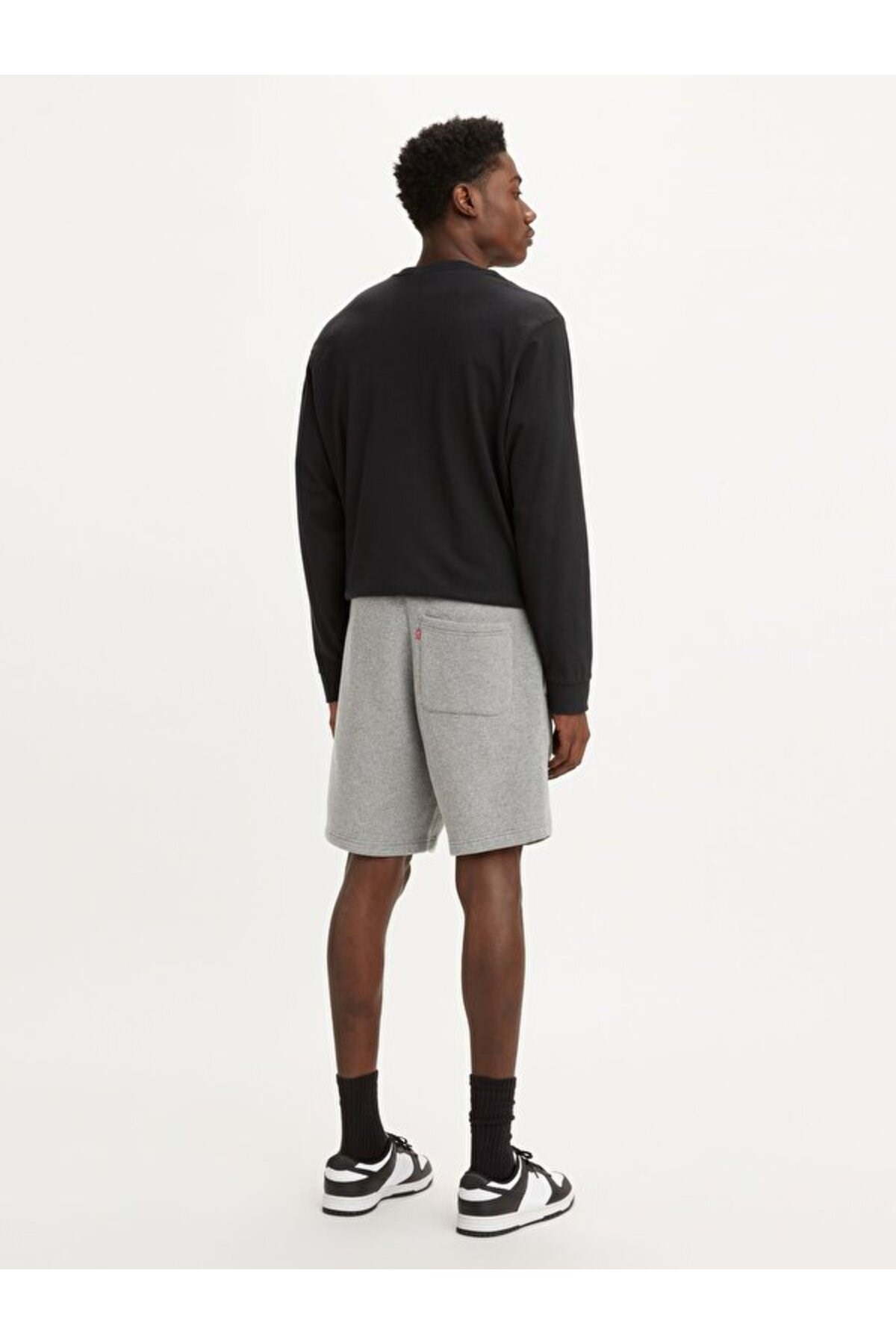 levis-sweatshorts-023d44.jpg