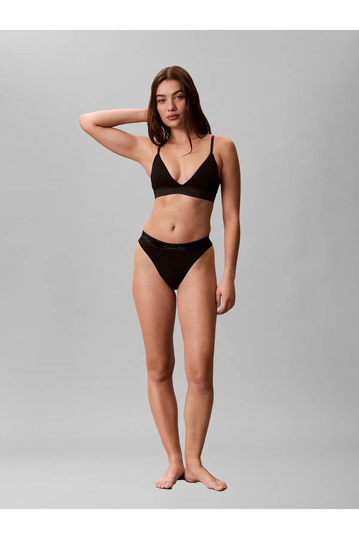 lightly-lined-triang-siyah-hafif-astar-7b7-ce.jpg