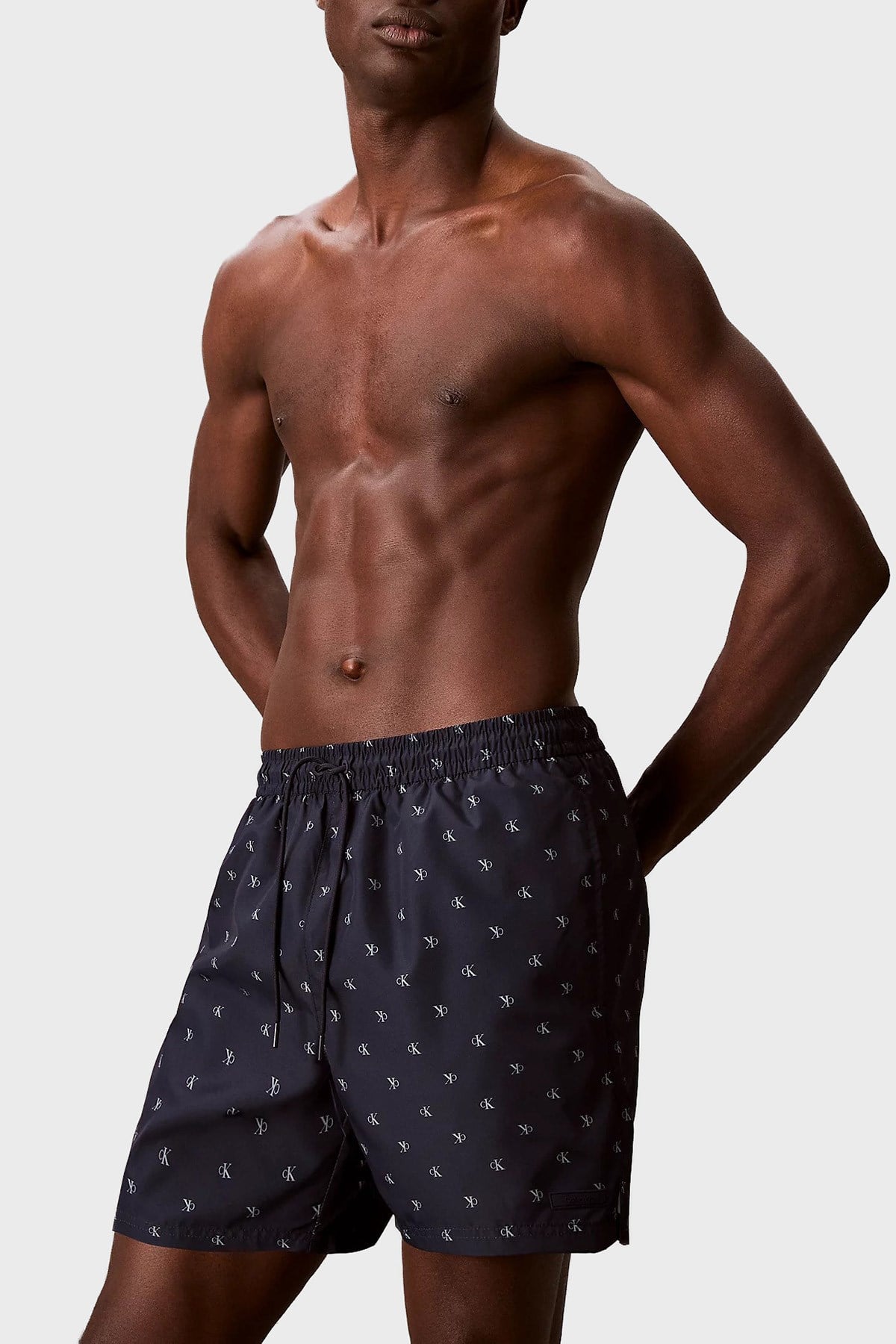 logolu-baglamali-mayo-short-v00n610272--9777-.jpg