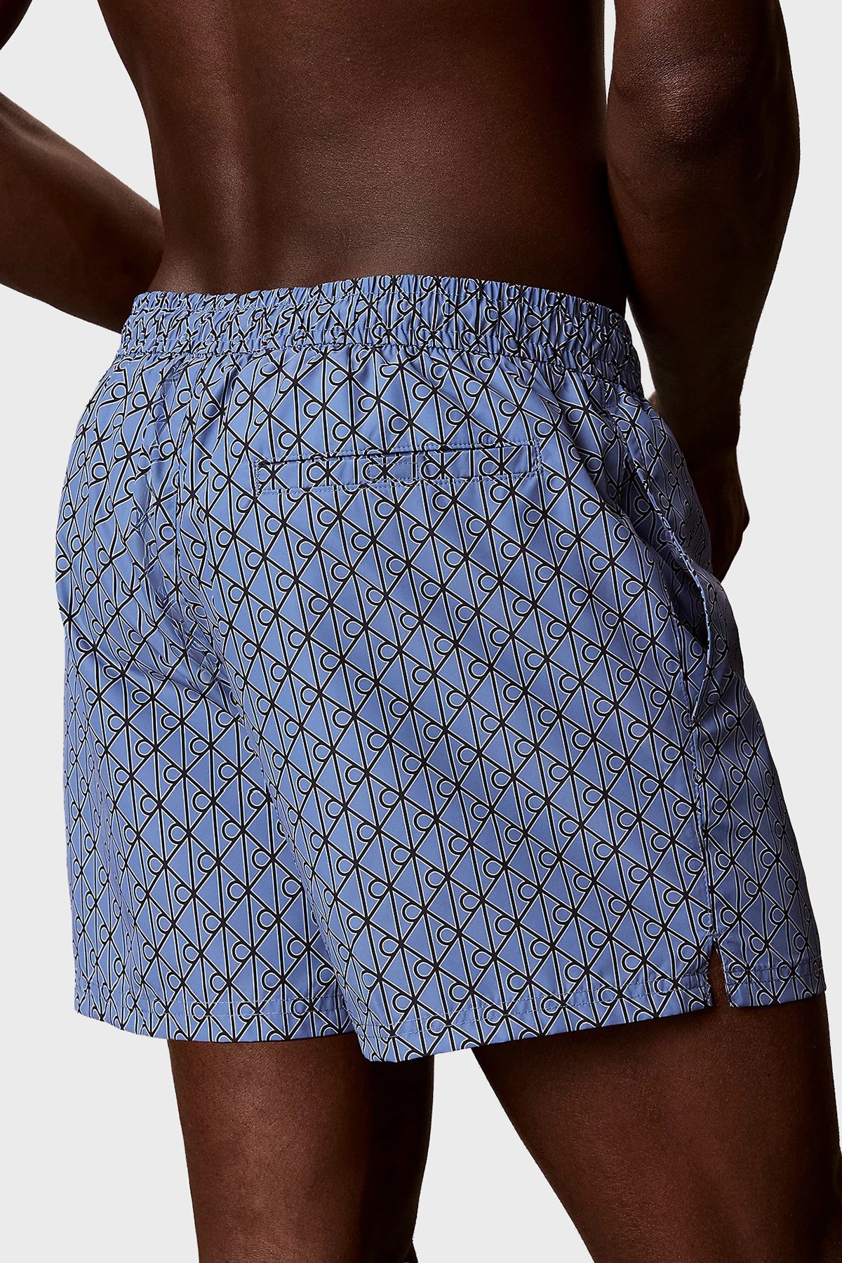 logolu-belden-baglamali-mayo-short-lv0-def-cd.jpg