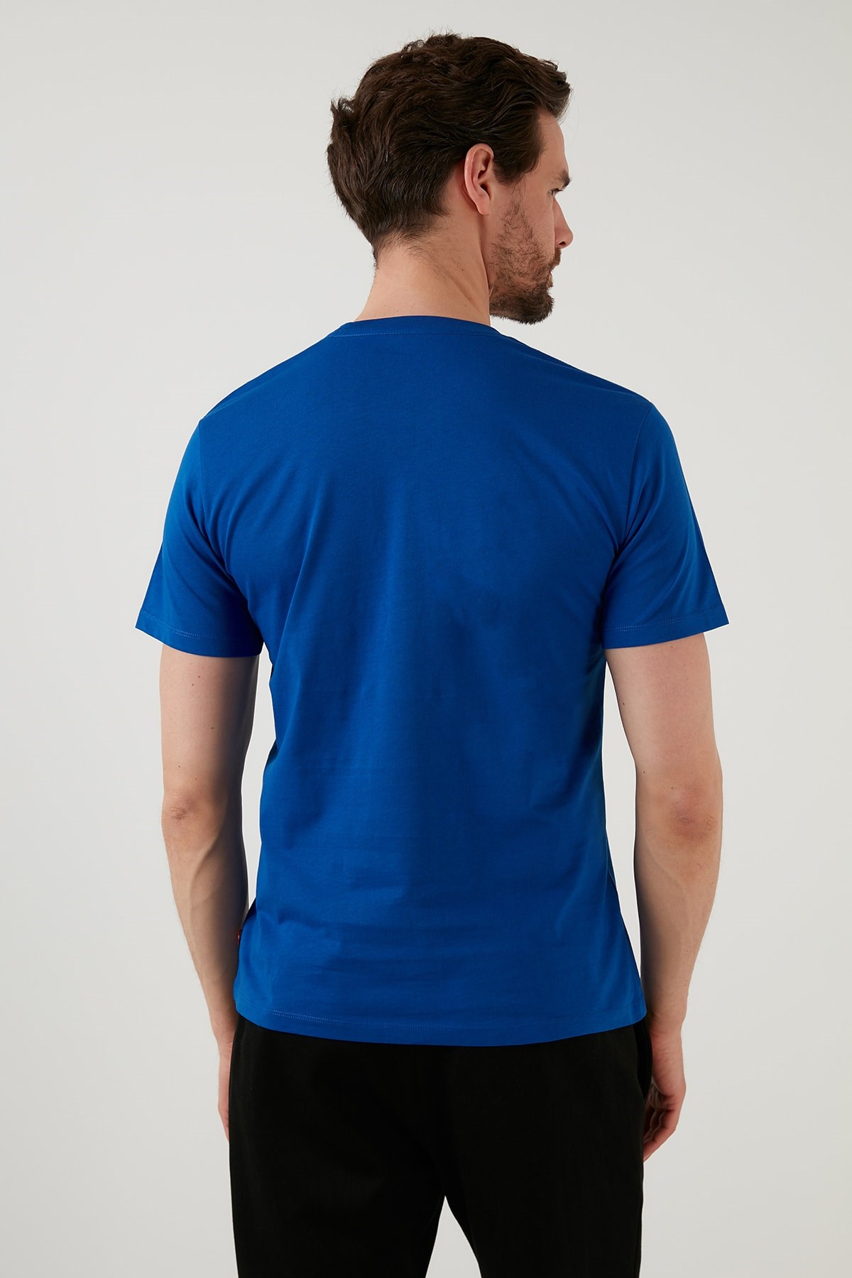 lse_graphic-crewneck-te-lse-bw-ssnl-su--460d-.jpg