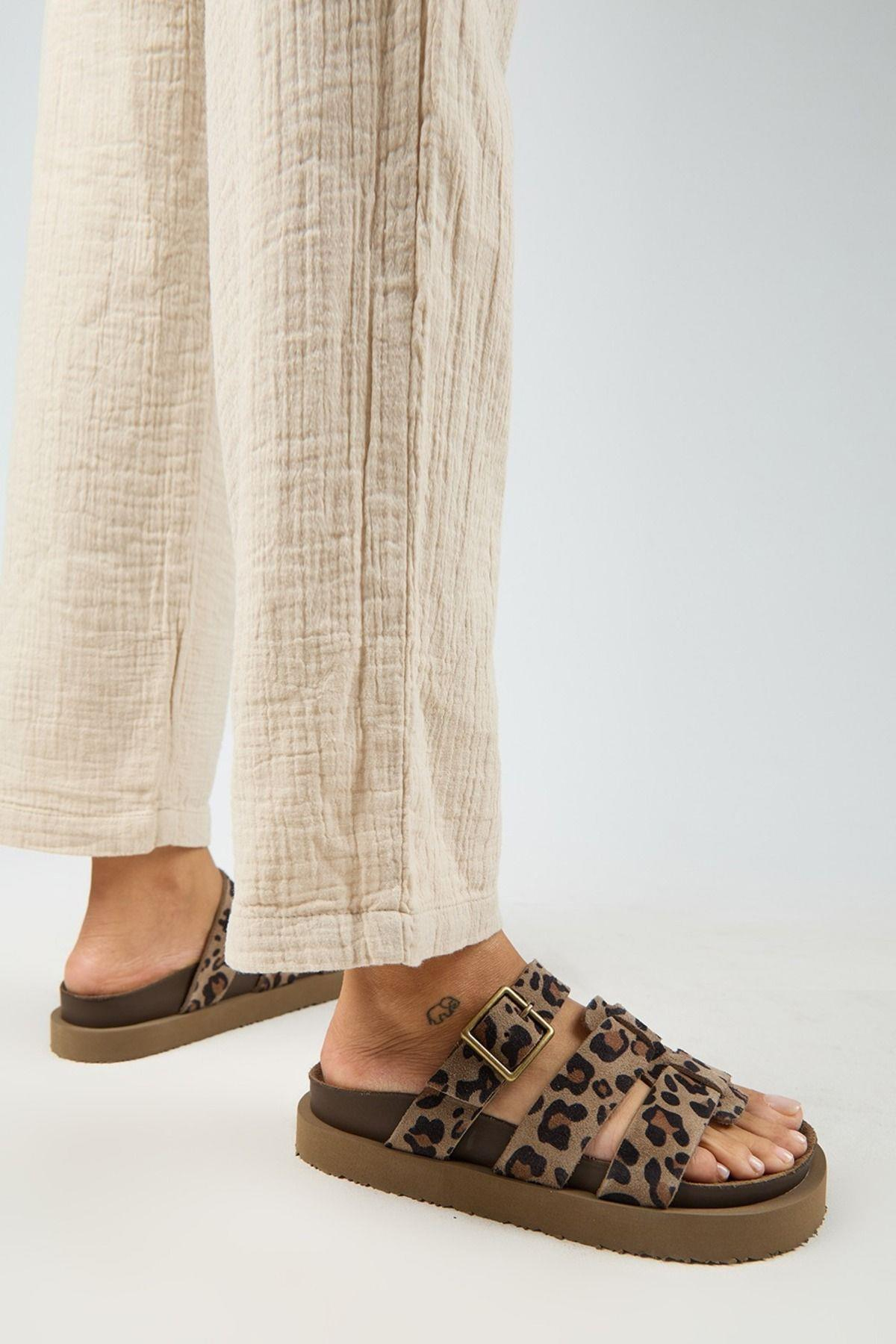 luno-platform-deri-kadin-terlik-leopar-bd4-fb.jpg