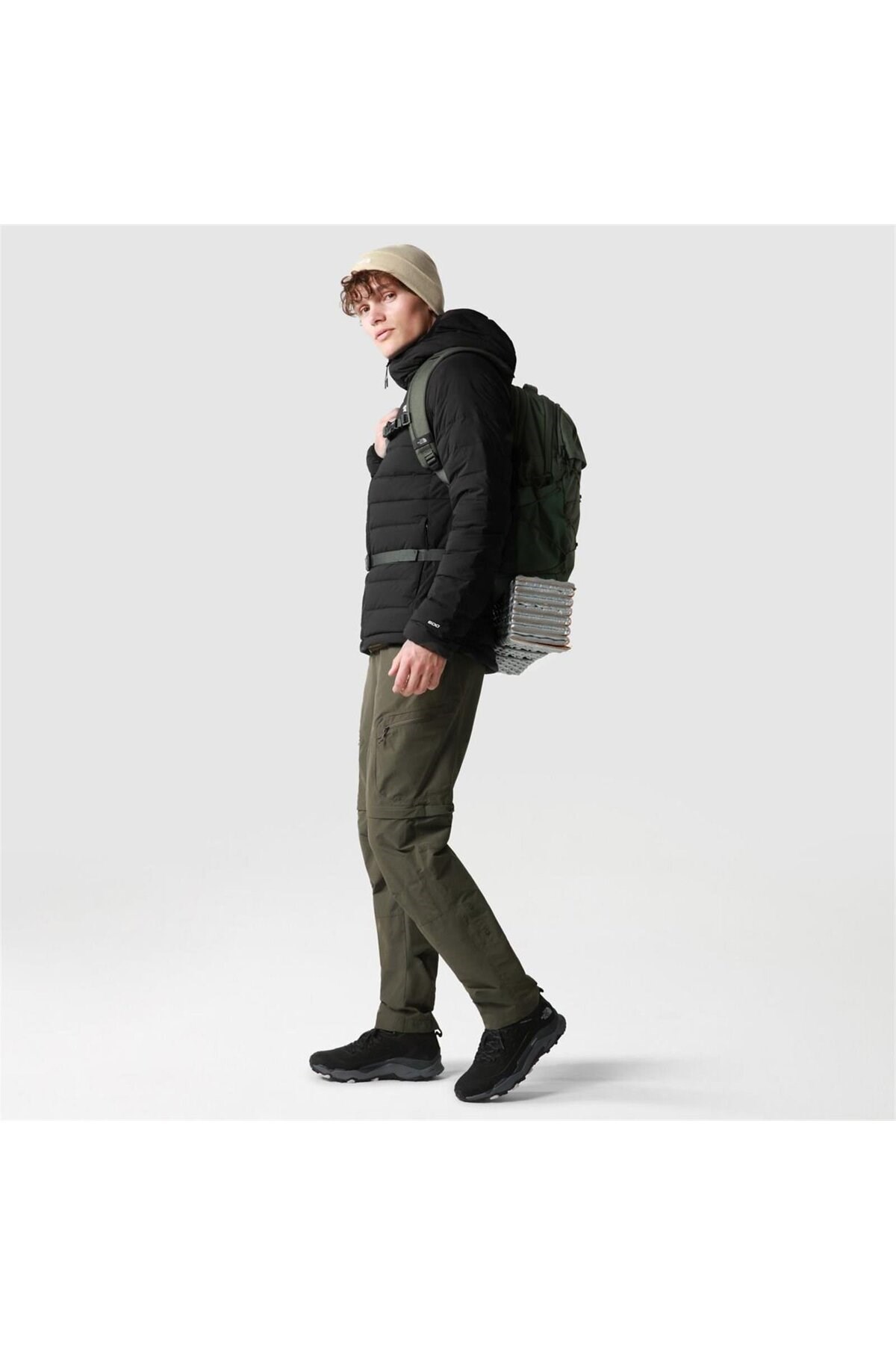 m-belleview-stretch-down-hoodie-black-01c-45.jpg
