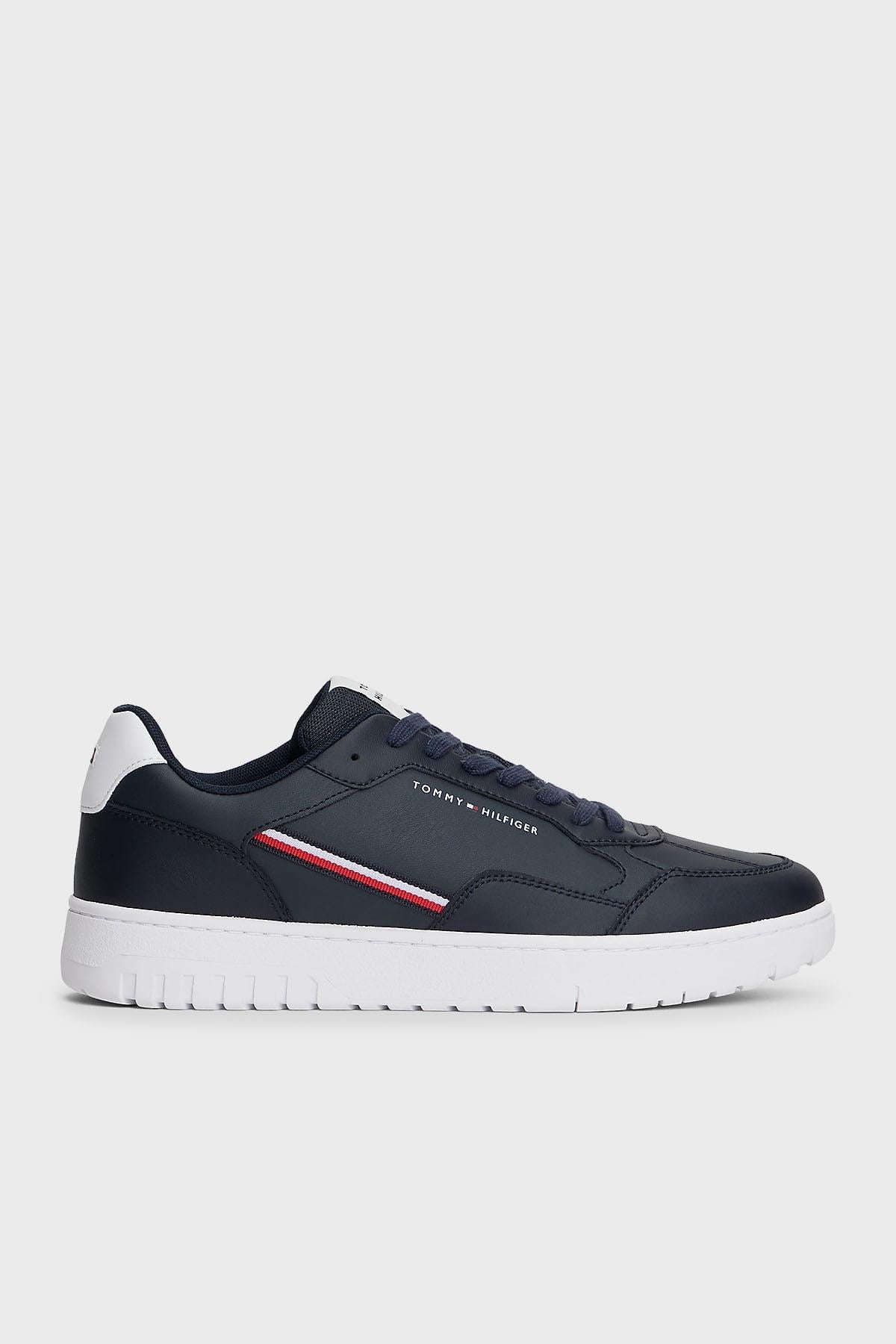men-desert-sky-basket-core-stripe-low--4e17-9.jpg