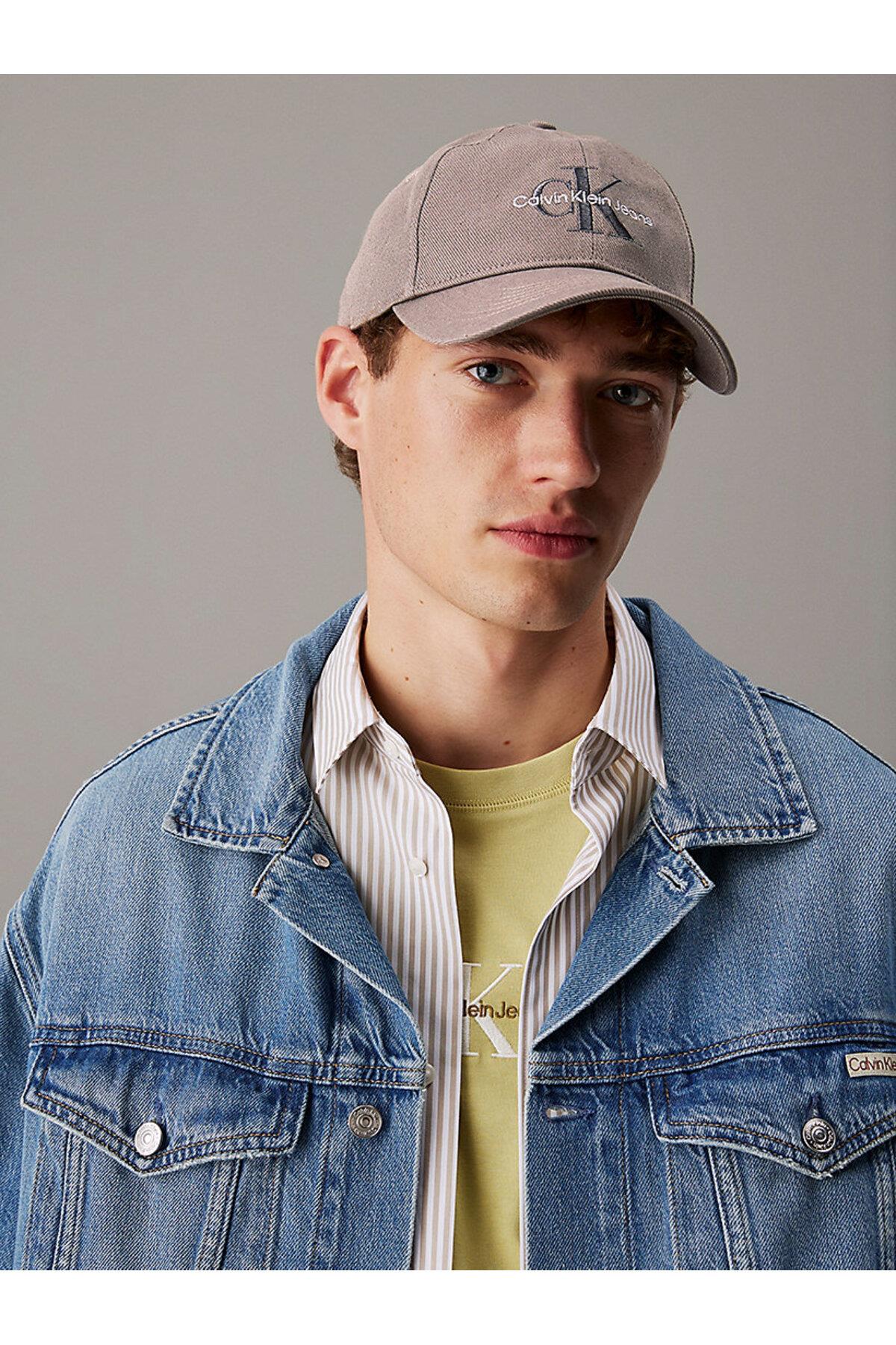 men-gray-embroidered-monogram-logo-bas-b4b2-2.jpg