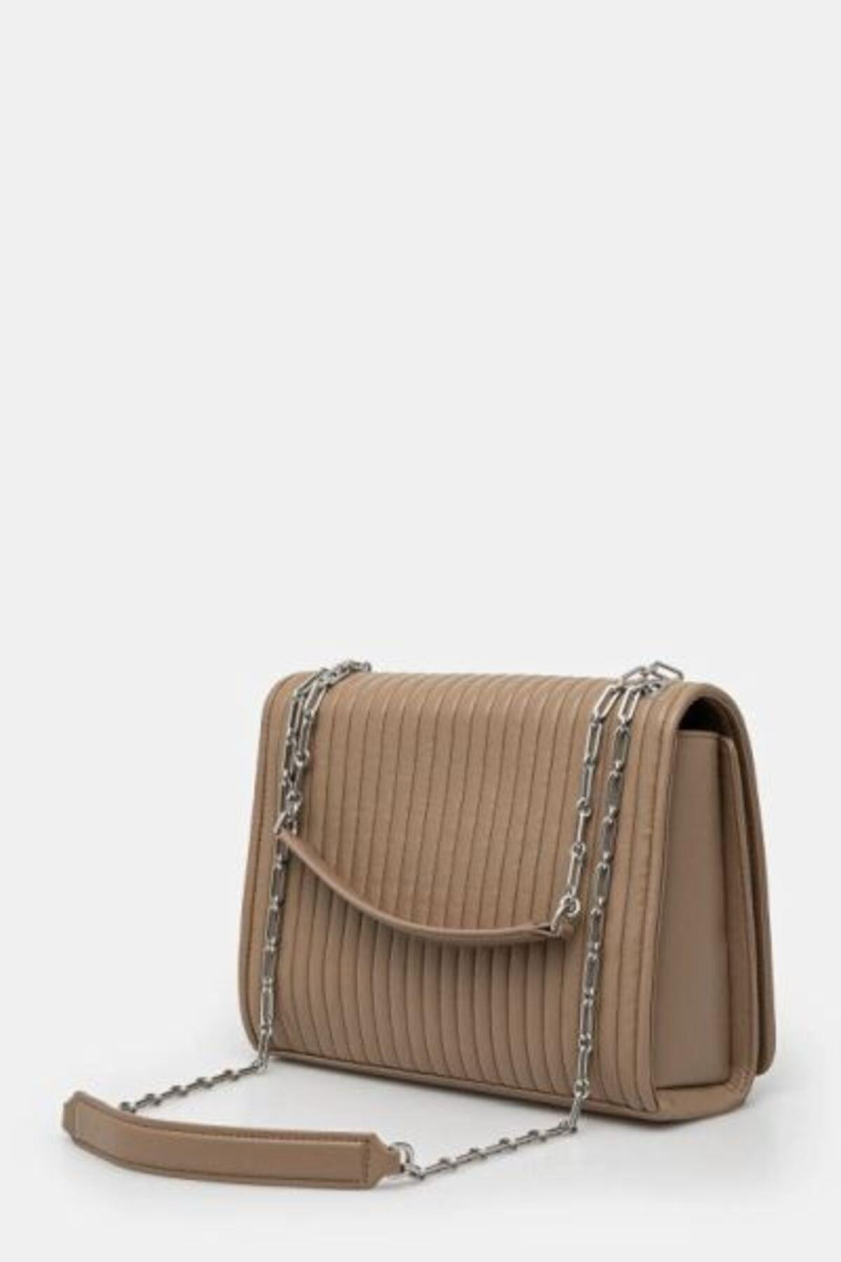 mini-line-quilt-shoulder-bag-1324-2.jpg