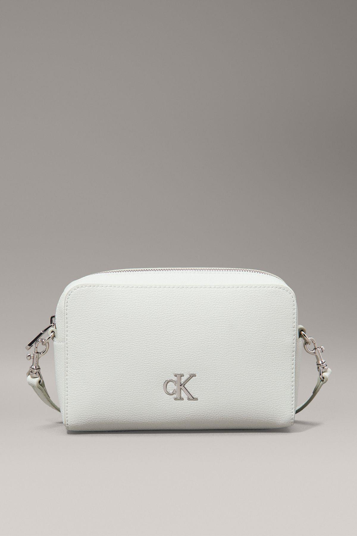minimal-monogram-ew-camera-bag-e-8aa0.jpg