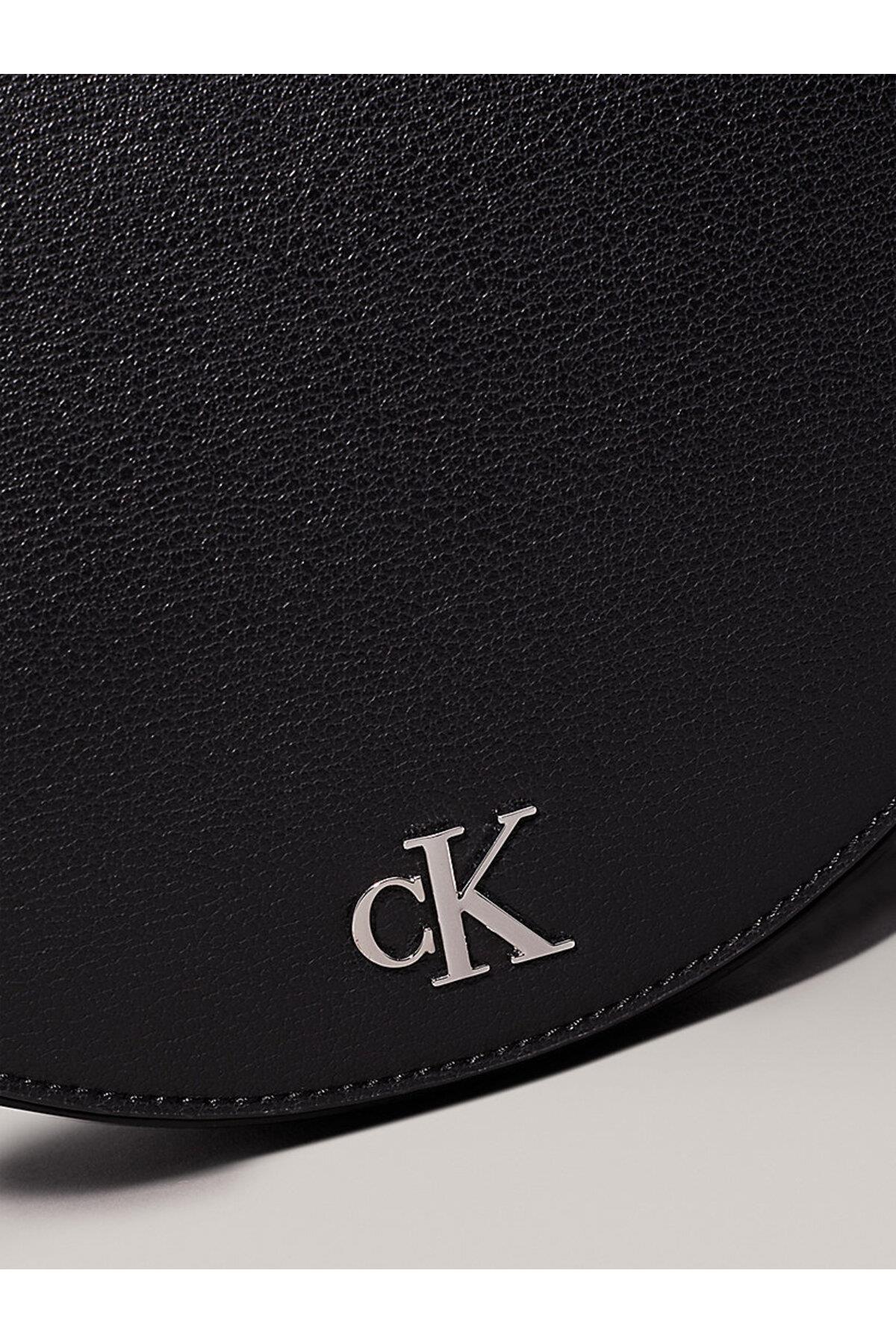 minimal-monogram-saddle22--a41b-.jpg