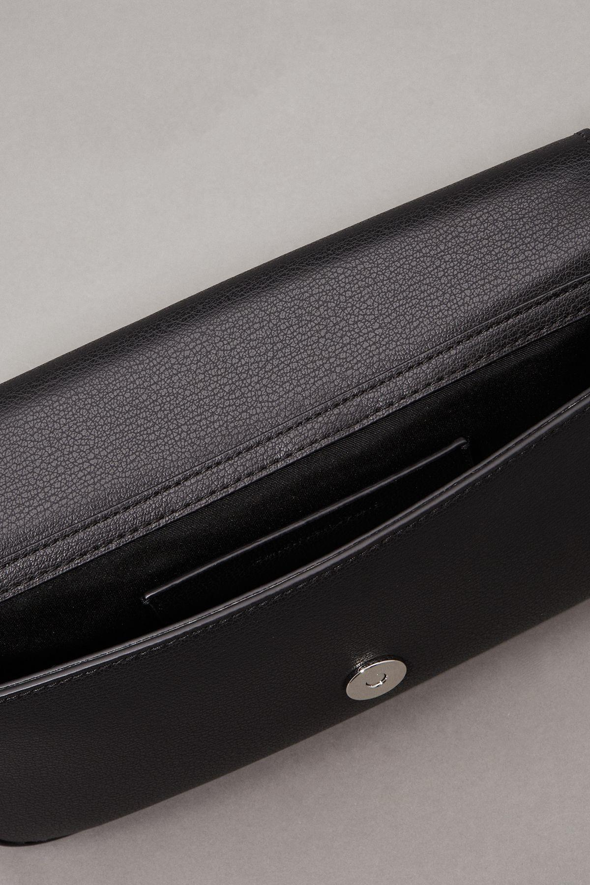 minimal-monogram-shoulder-pouch-4bb8-a.jpg