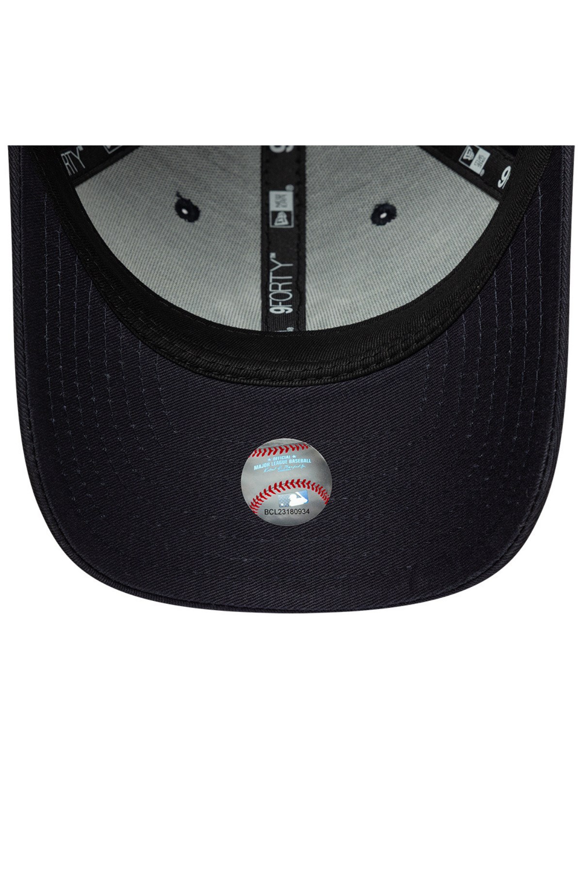 mlb-side-script-9forty-mc-neyyan-laciv--8880-.jpg