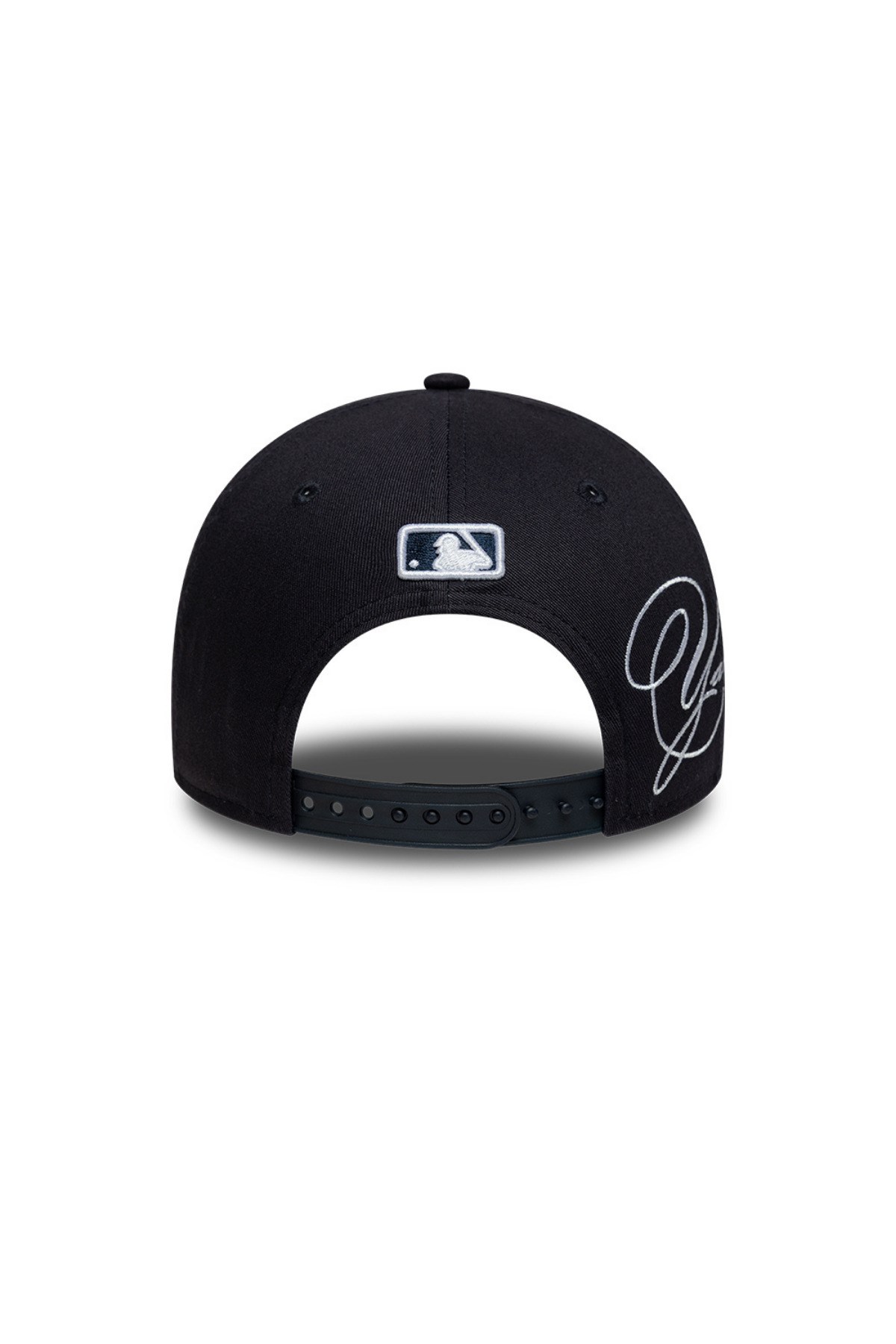 mlb-side-script-9forty-mc-neyyan-laciv-b7-004.jpg