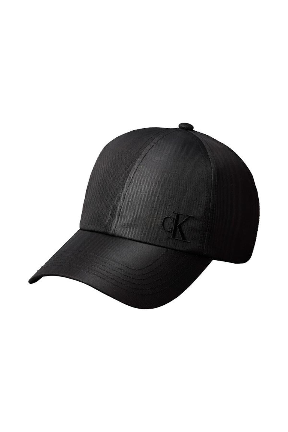 monogram-embroidery-moire-cap-dce-a1.jpg