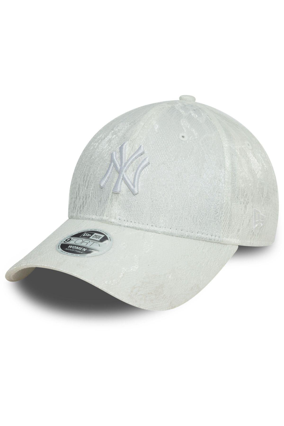 new-york-yankees-kadin-dantel-beyaz-60-1f5c86.jpg