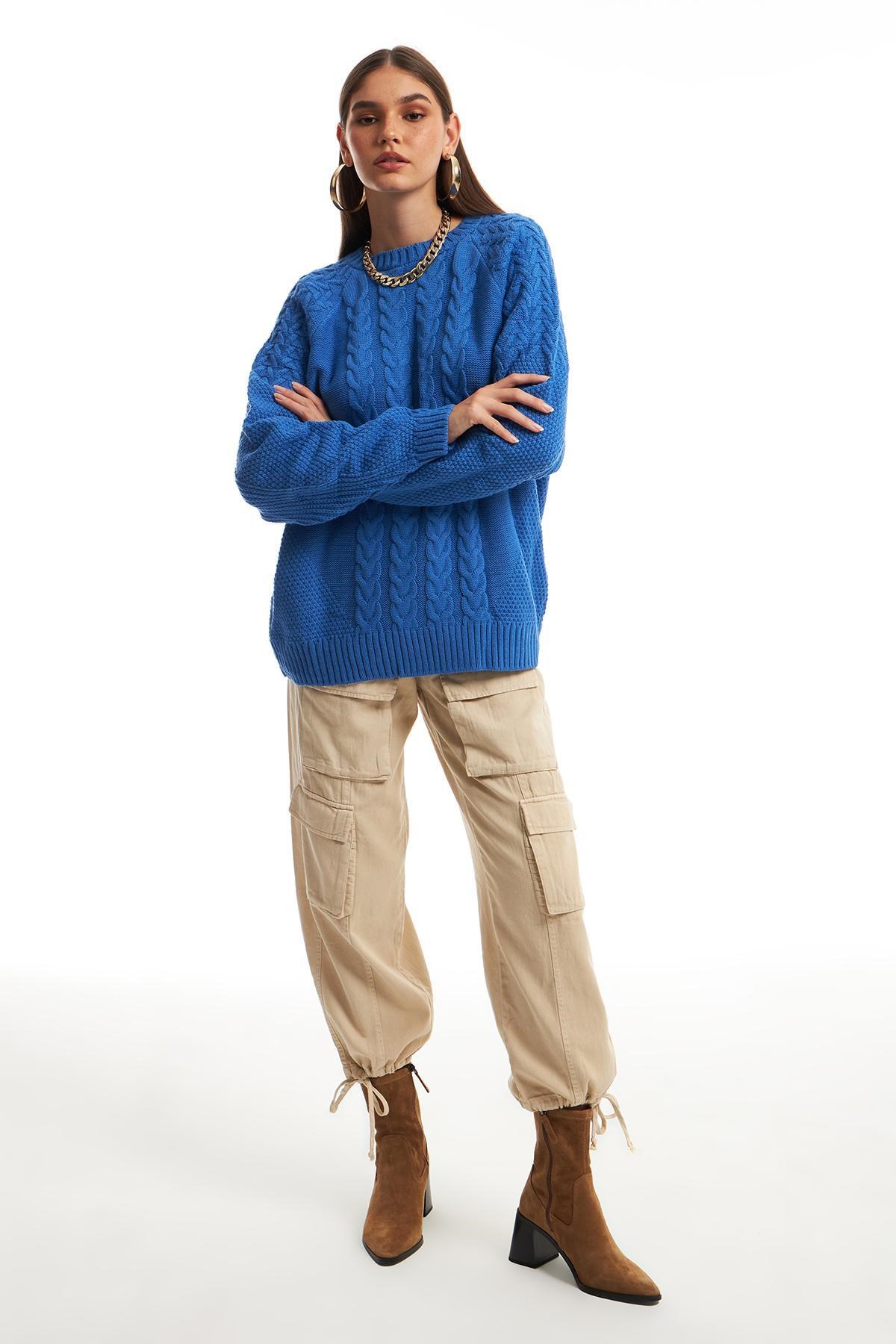 orgu-oversize-kazak-mavi-cb3c87.jpg