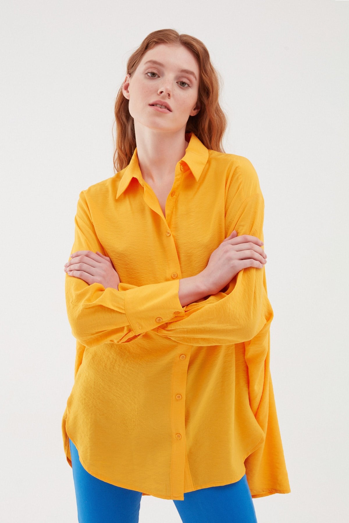 oversize-kesim-gomlek-turuncu-ebc9bf.jpg