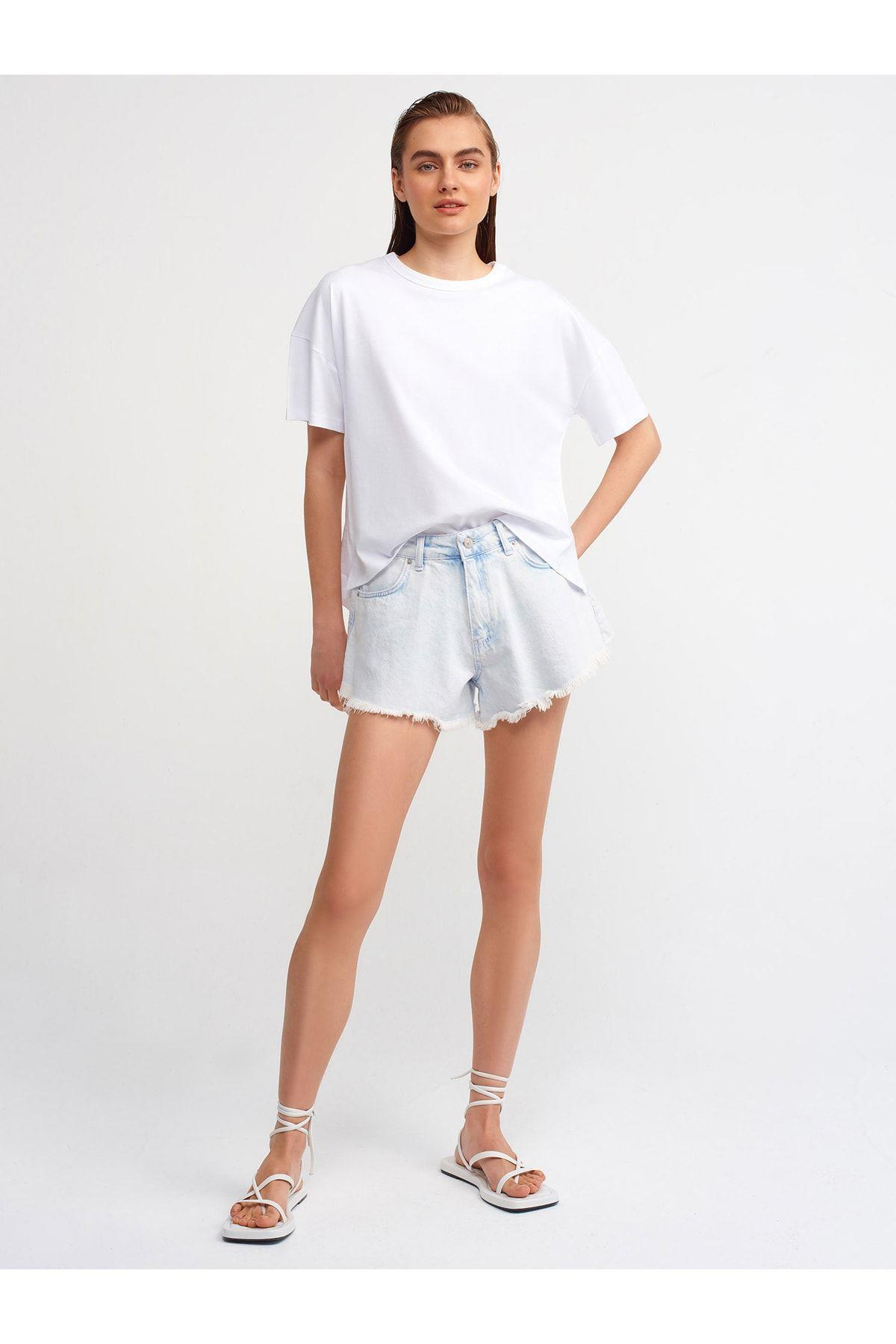 oversize-t-shirt-beyaz-30123u2281-7e-902.jpg