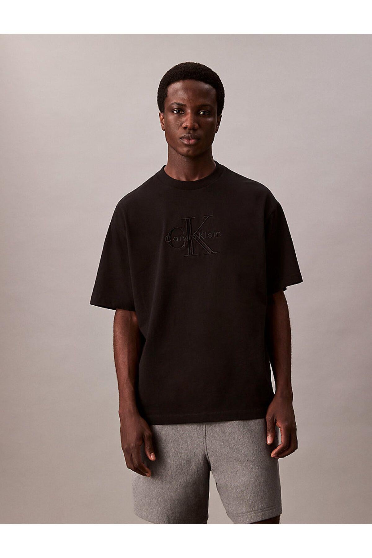 pamuklu-oversize-fit-bisiklet-yaka-log-a77-a9.jpg