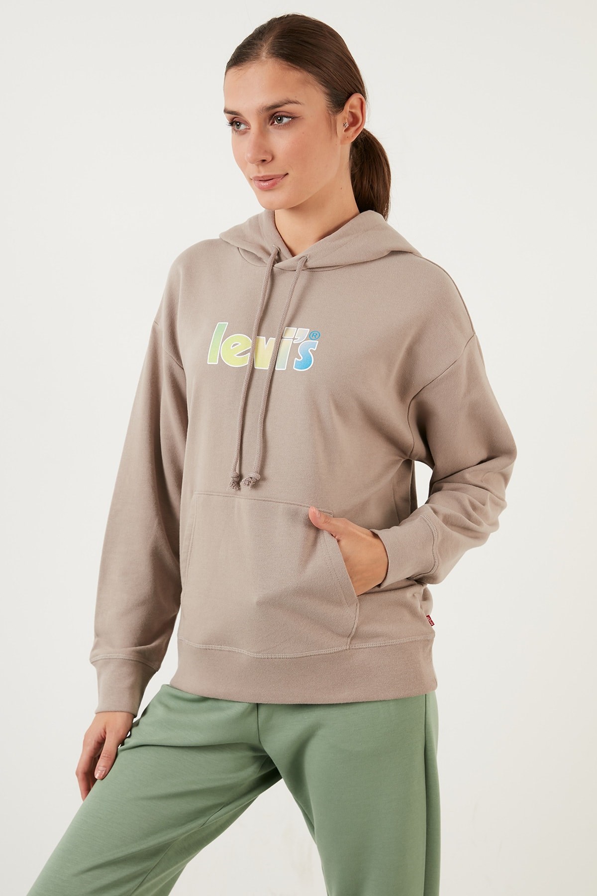 pamuklu-regular-fit-kanguru-cepli-kapu-1-99a0.jpg