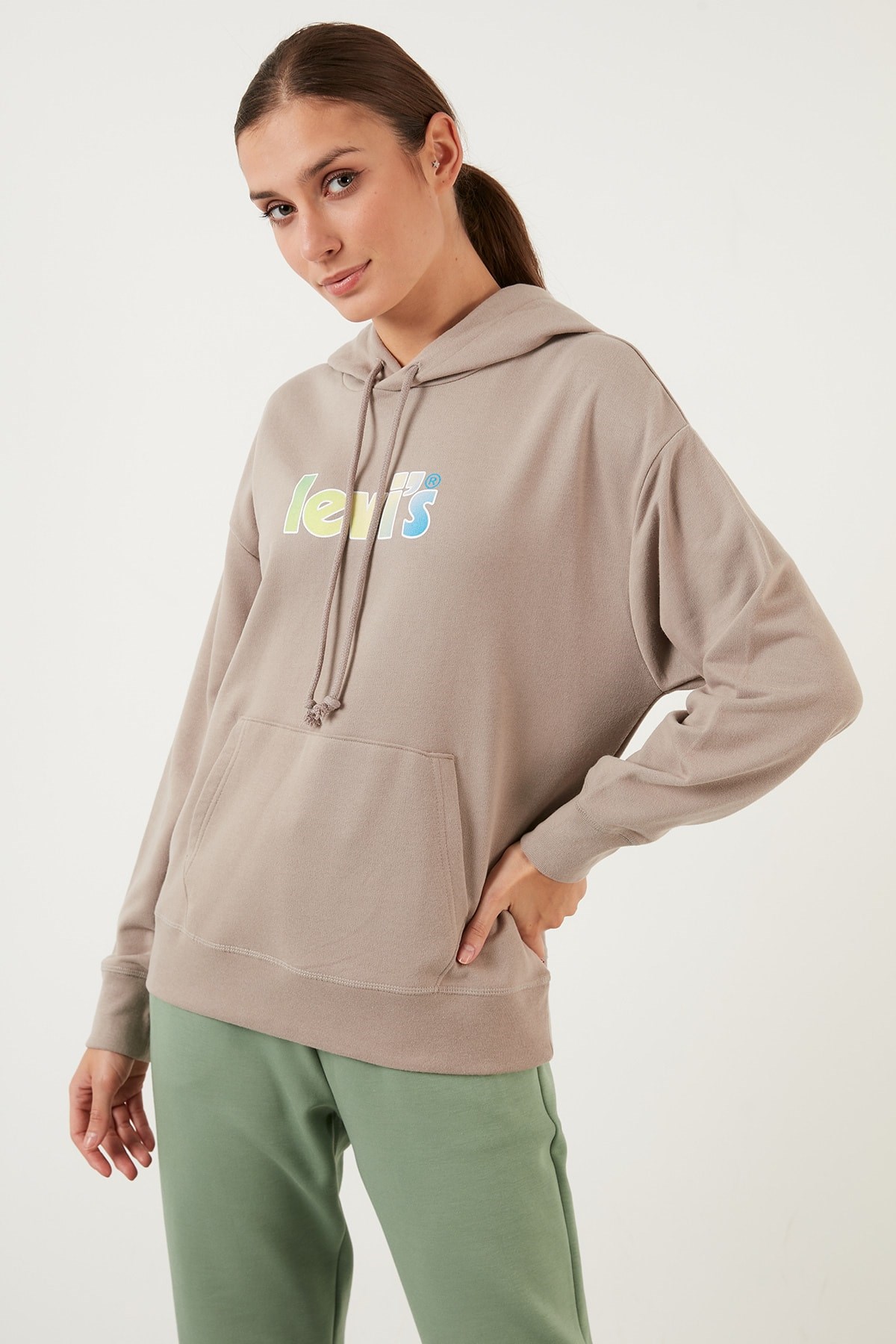pamuklu-regular-fit-kanguru-cepli-kapu-b32e-1.jpg