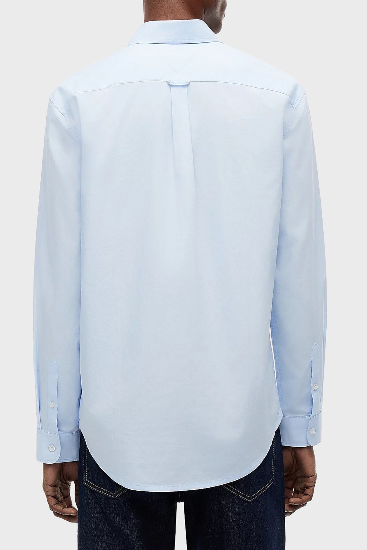 pamuklu-regular-fit-logolu-klasik-yaka--03f13.jpg