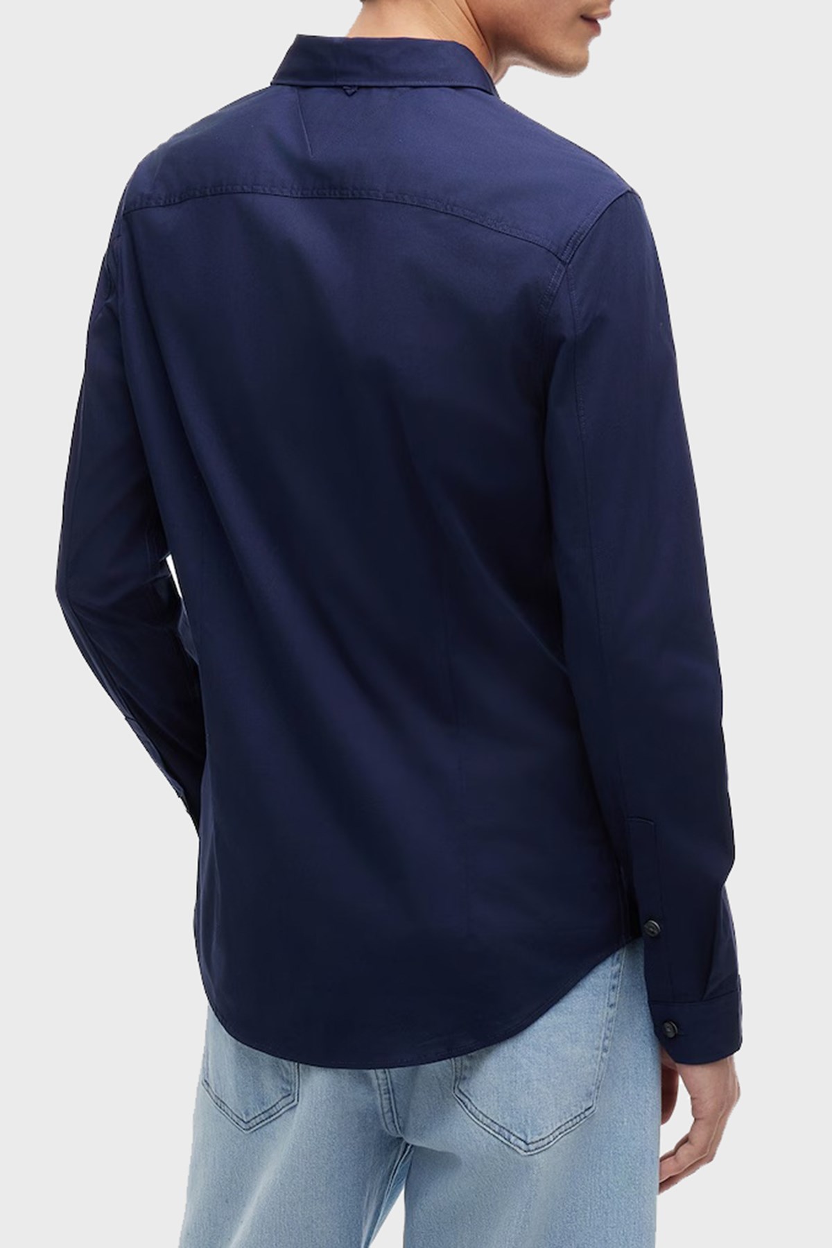 pamuklu-regular-fit-logolu-klasik-yaka-702-85.jpg