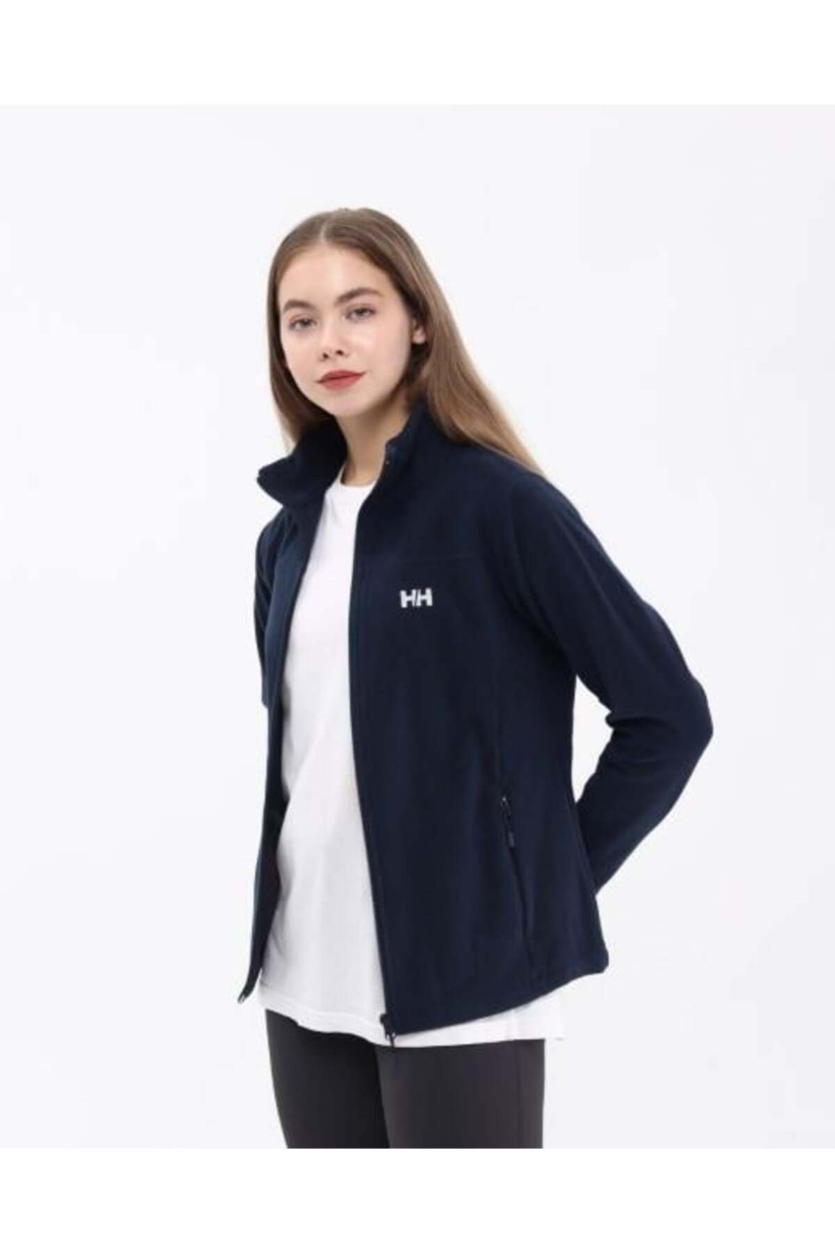 pretty-polar-mont--49cc-.jpg