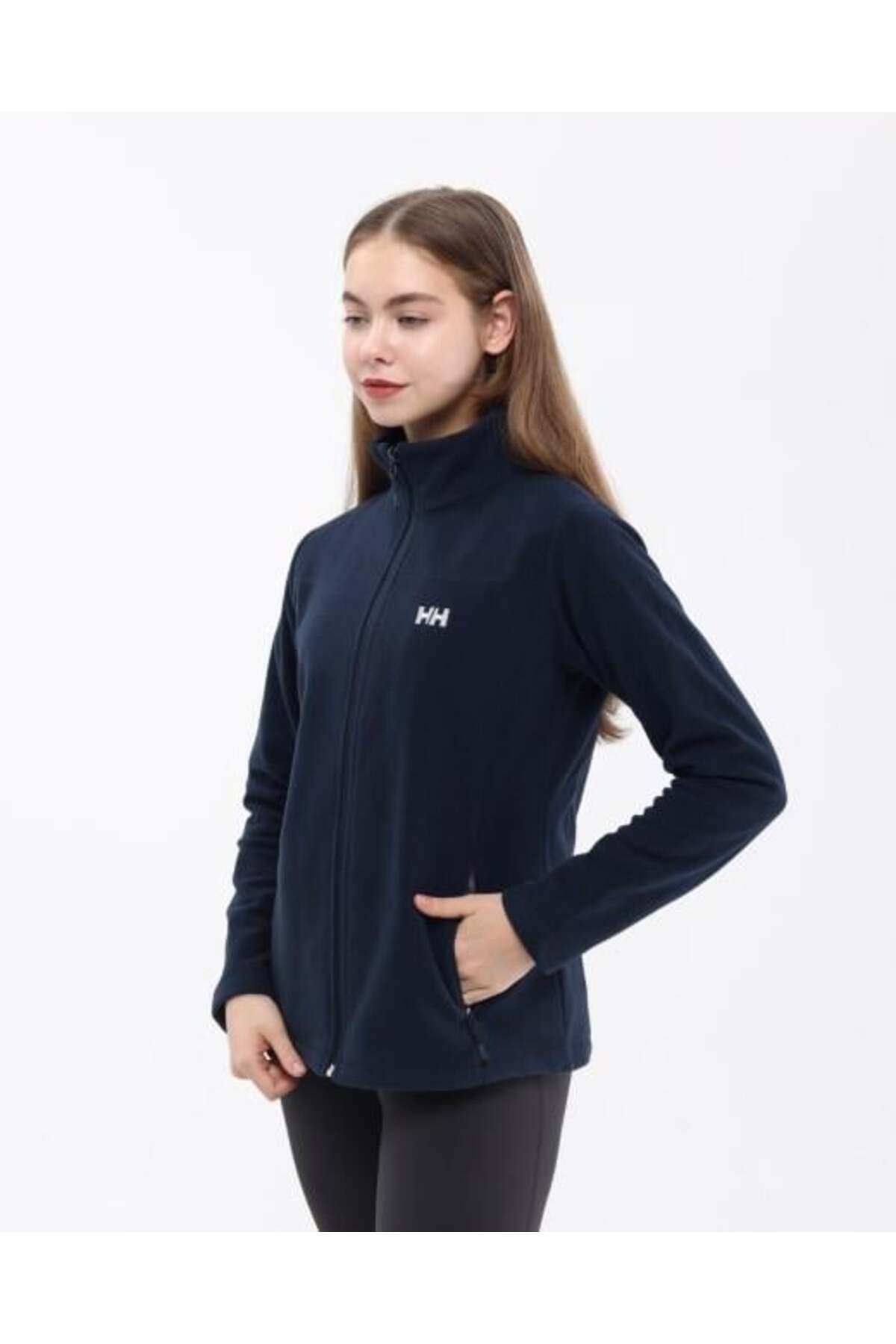 pretty-polar-mont-694ca7.jpg
