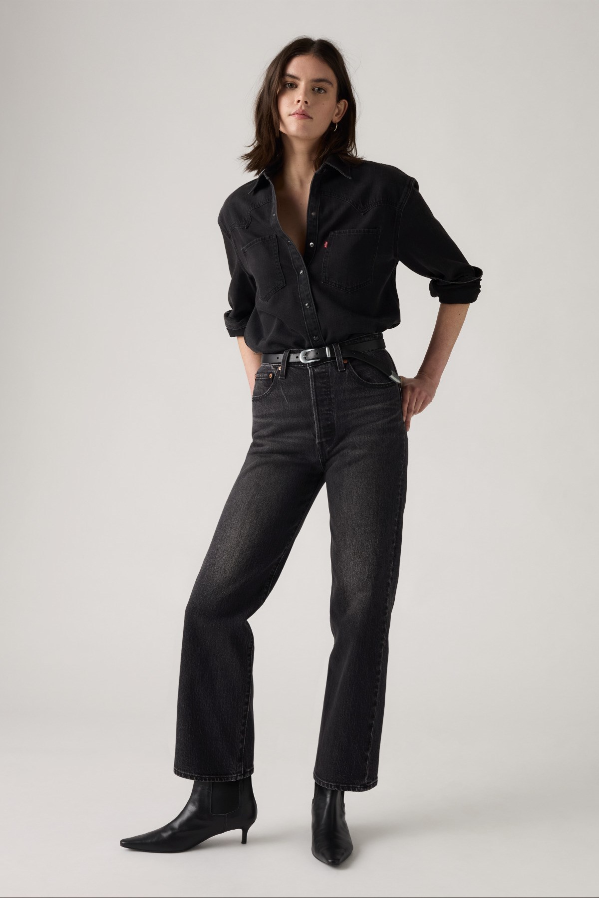ribcage-straight-ankle-loom-about-med--6f1360.jpg