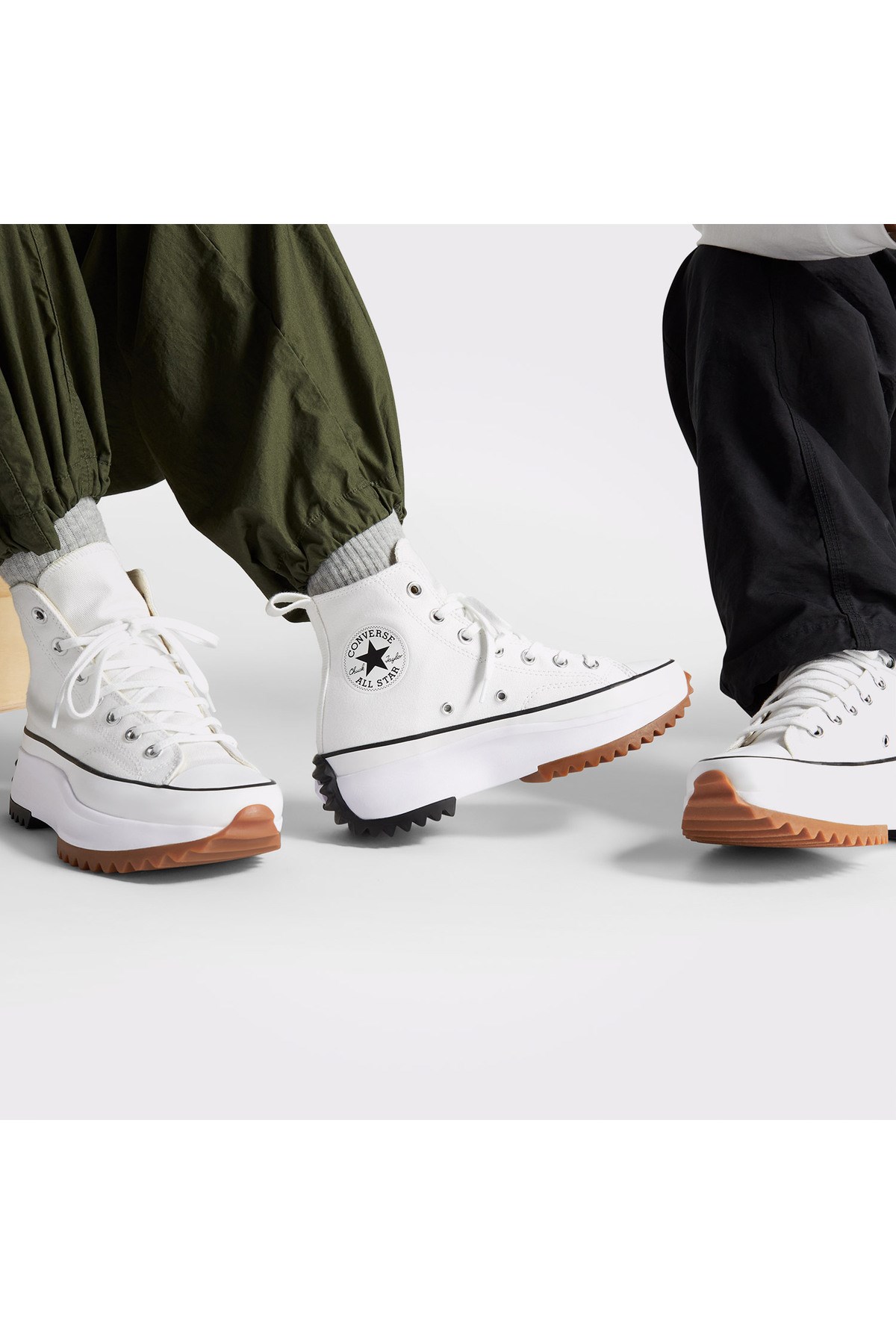 run-star-hike-unisex-beyaz-platform-sn-a4b399.jpg