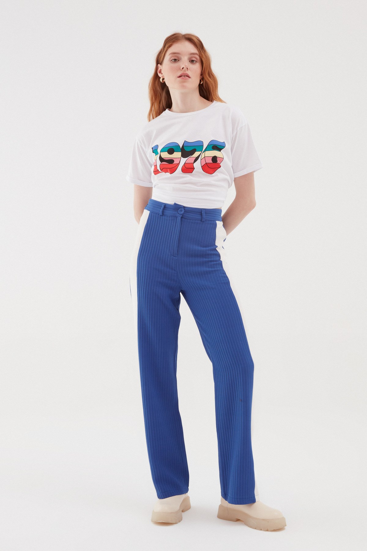 serit-detayli-bol-paca-pantolon-indigo-db4-10.jpg