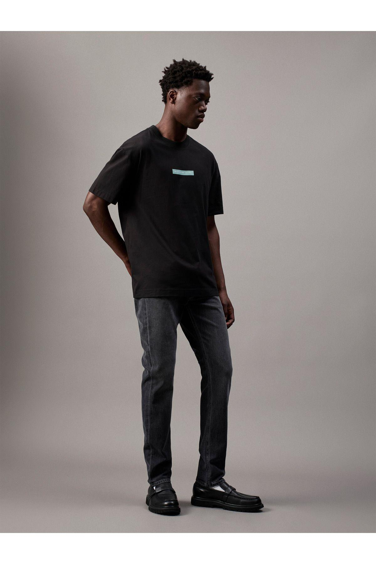 slim-taper-jeans--b5fb-.jpg