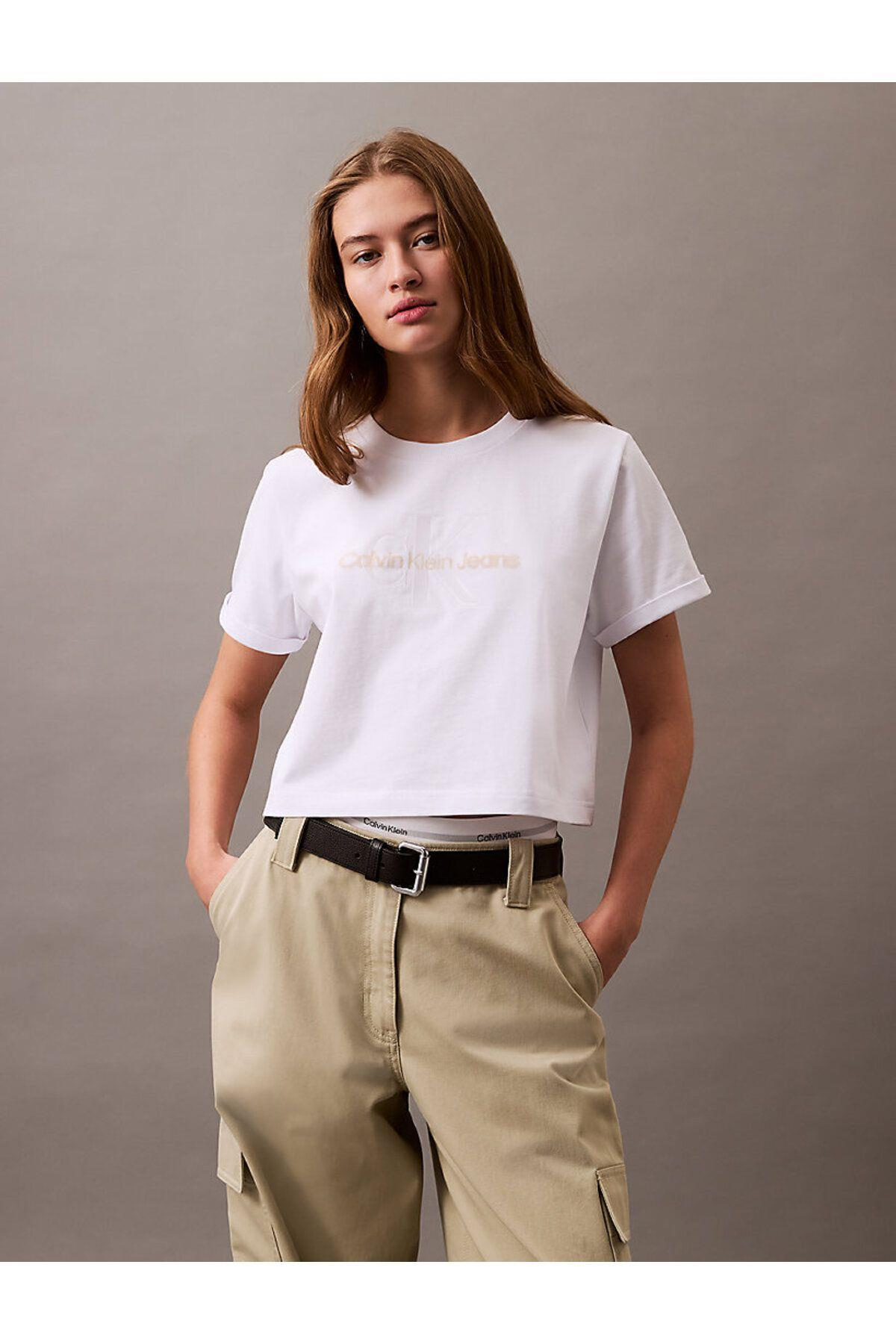 ss-liquid-ck-cropped-tee-e-a1a0.jpg