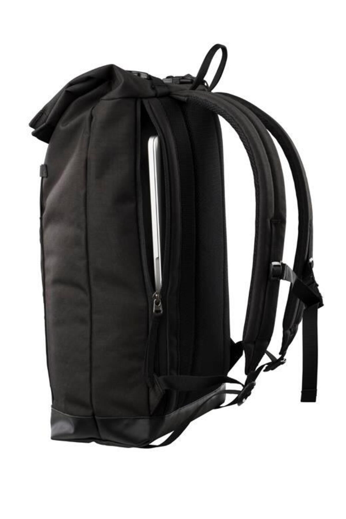 stockholm-backpack-5ad90d.jpg