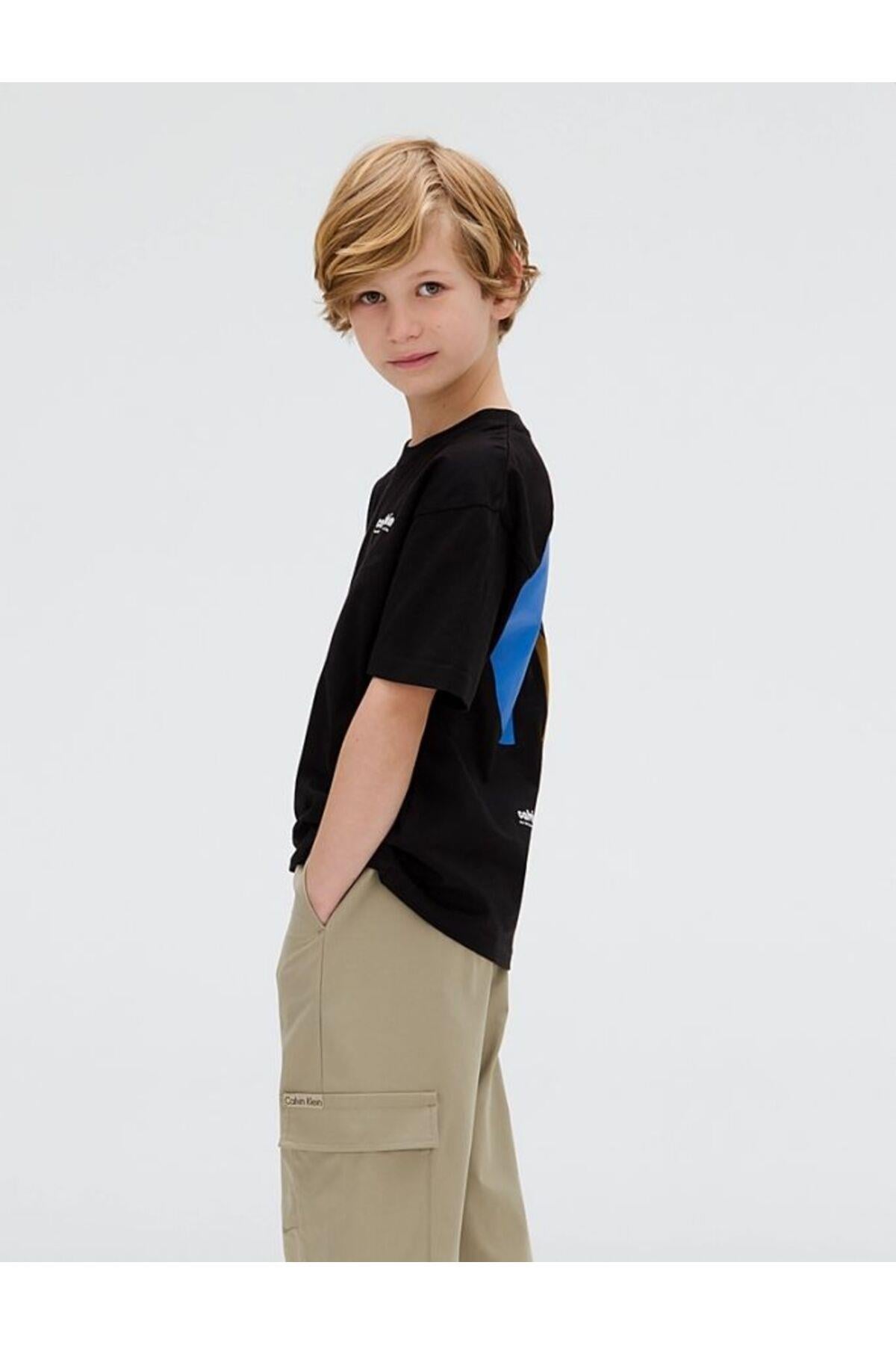 t-shirt-812-9e.jpg