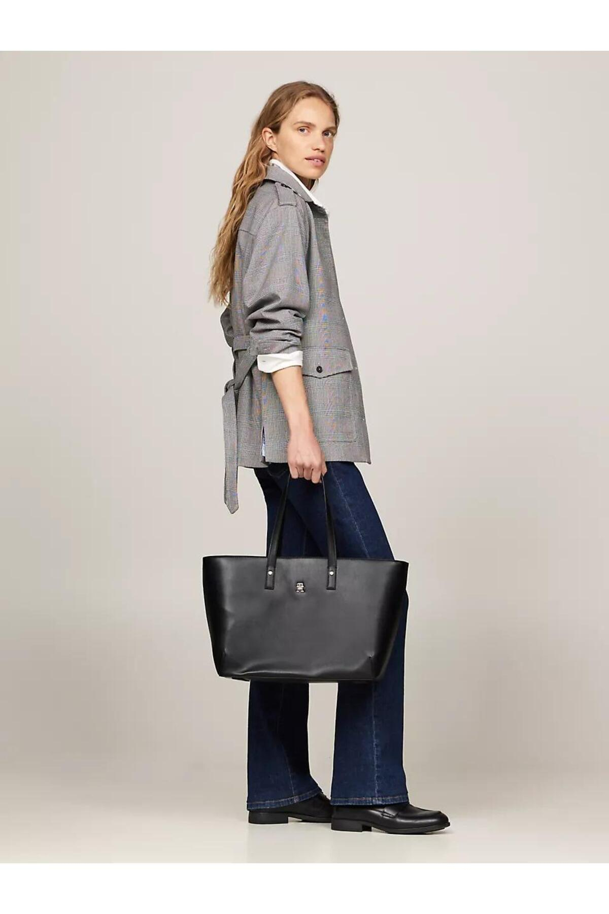 th-chic-tote-5f5a0b.jpg