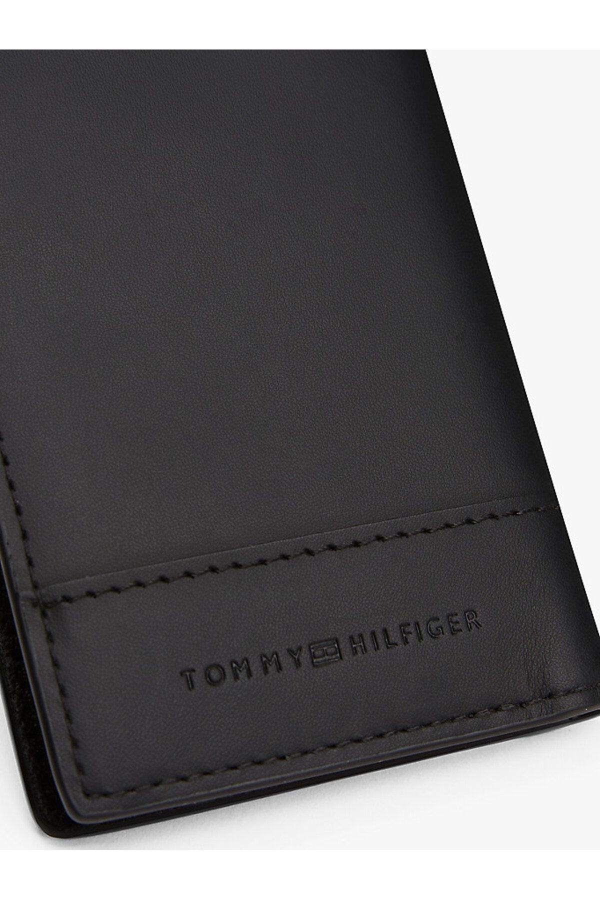 th-corp-bifold-a23-4d.jpg