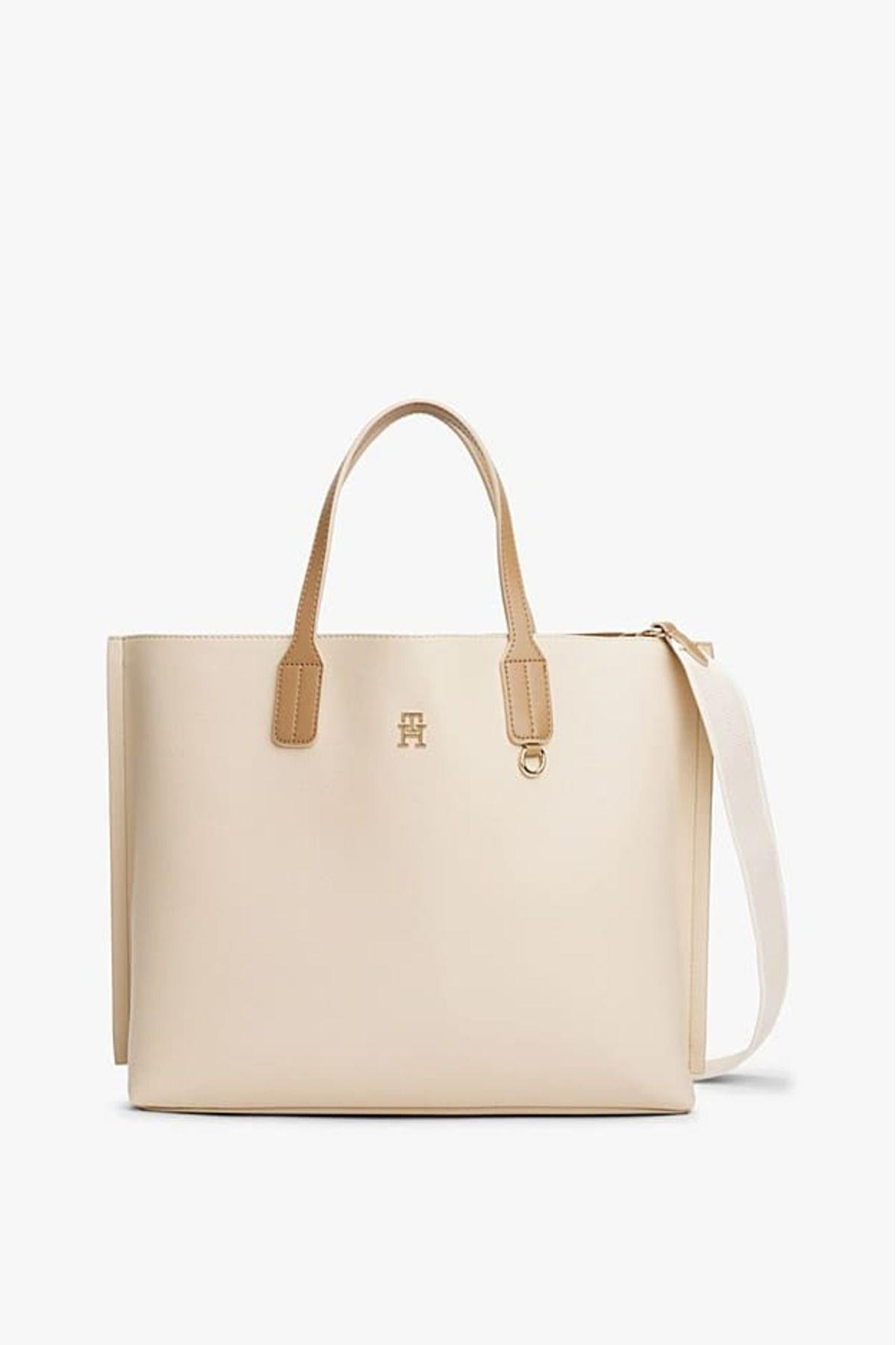 th-distinct-satchel-60ef4c.jpg