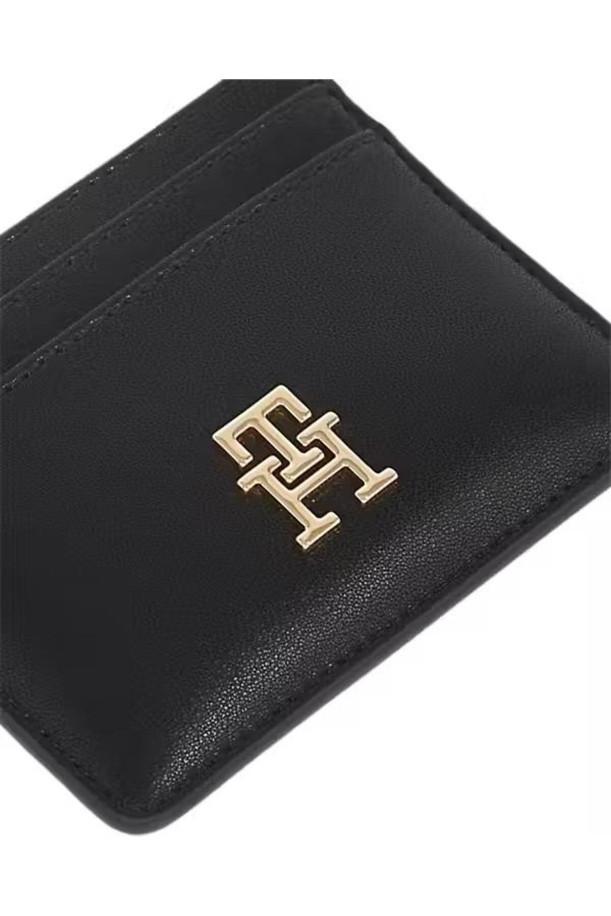 th-feminine-cc-holder--dfe22.jpg