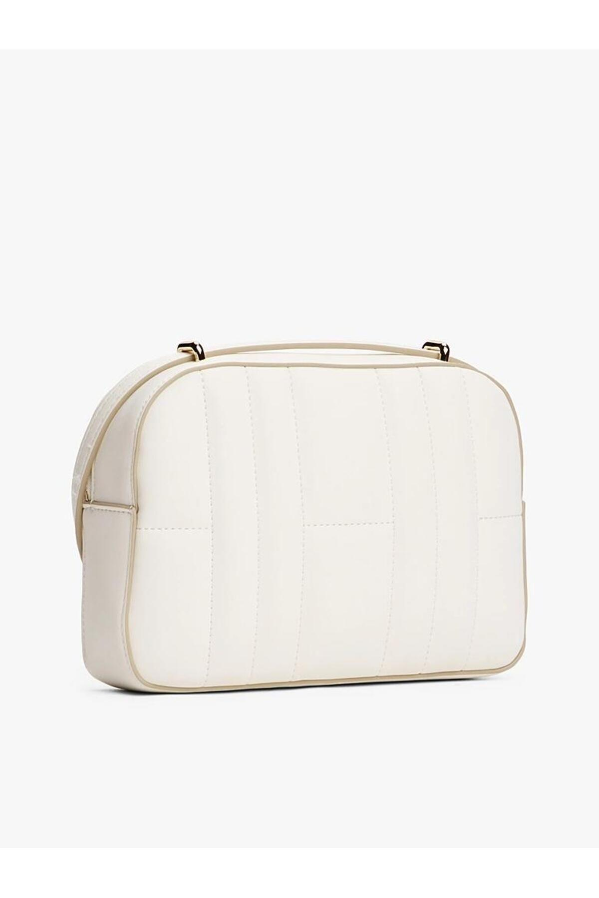 th-feminine-conv-camera-bag-46e1-4.jpg