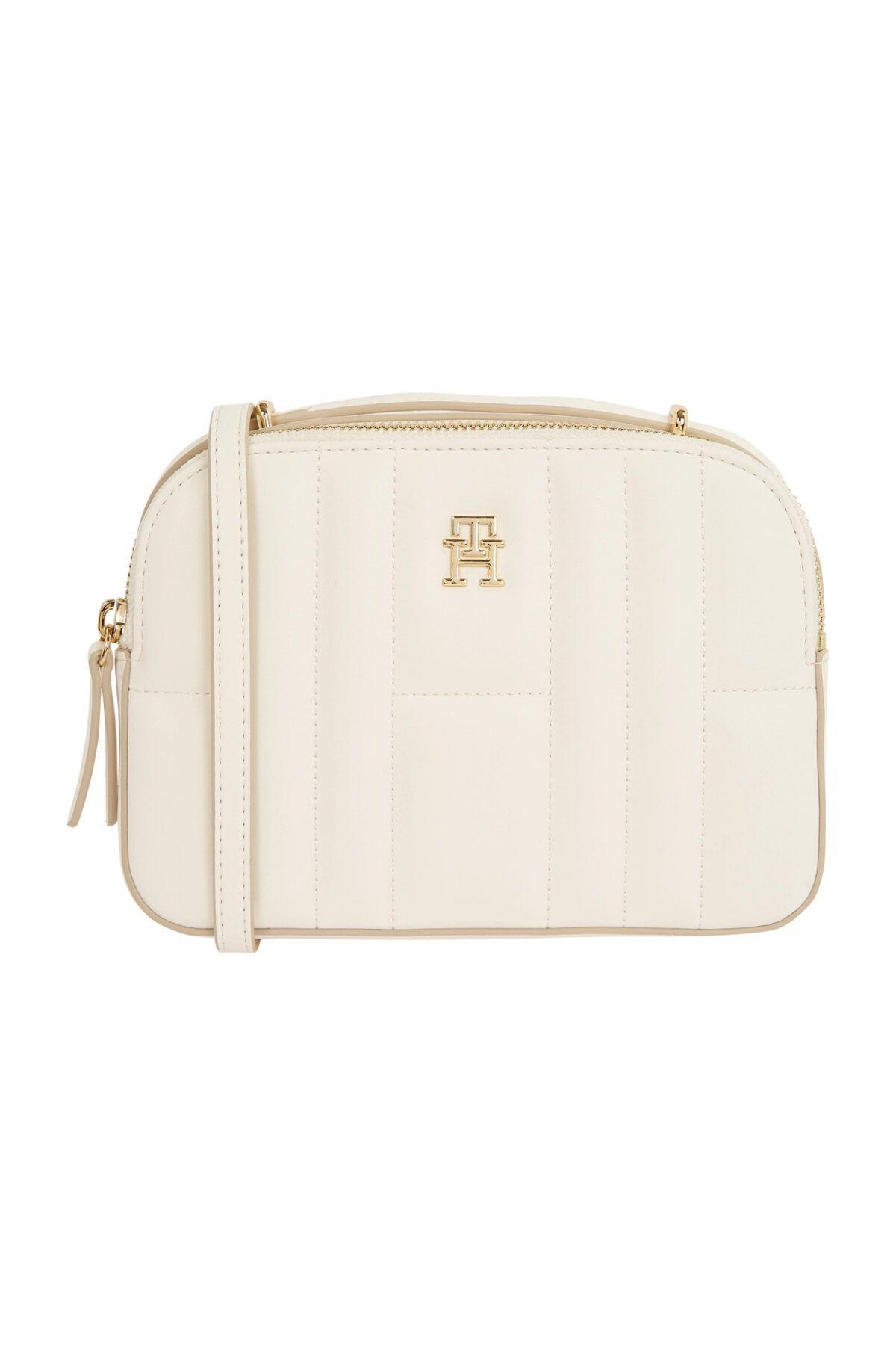 th-feminine-conv-camera-bag-ffb738.jpg