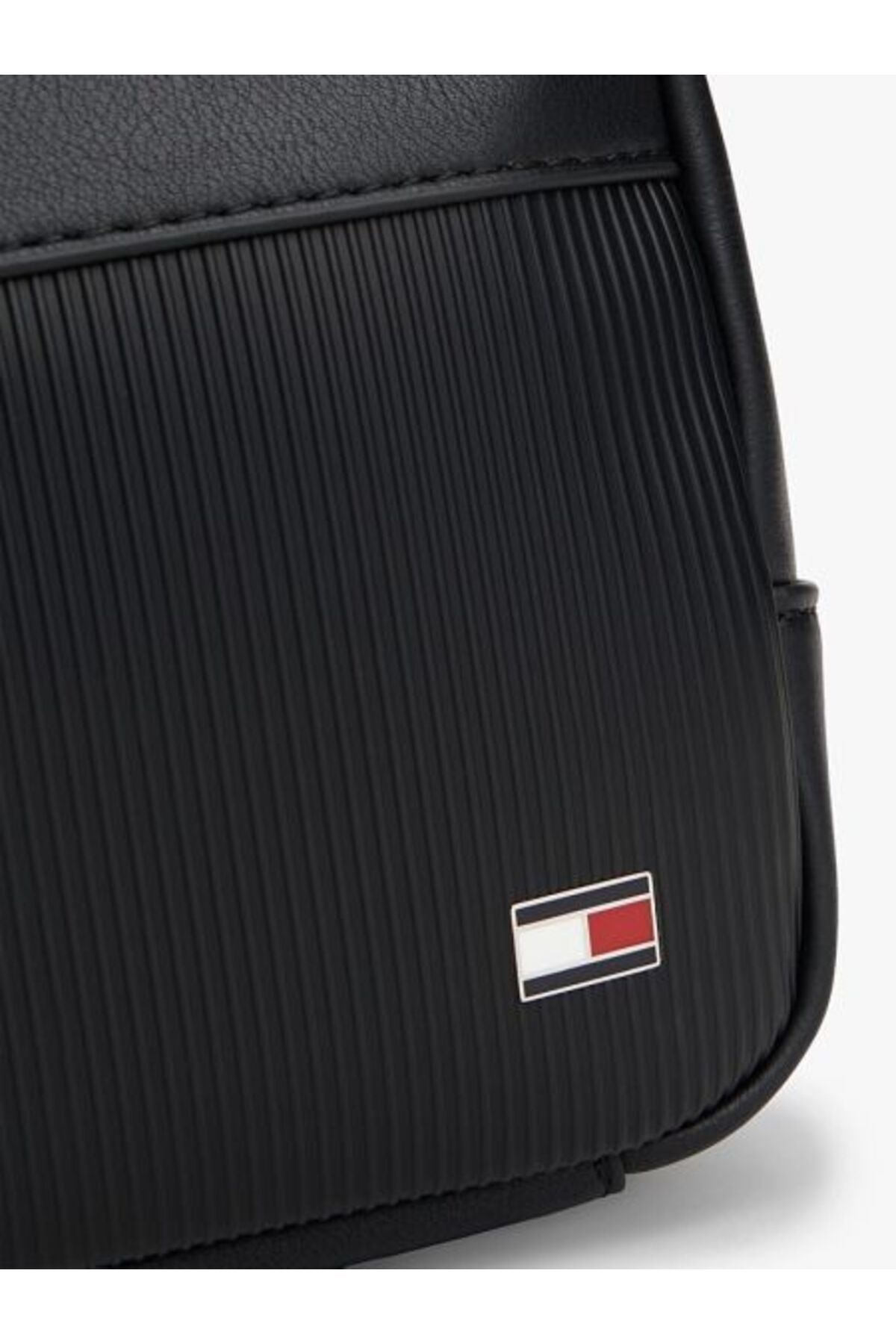th-flag-washbag-5e96-1.jpg