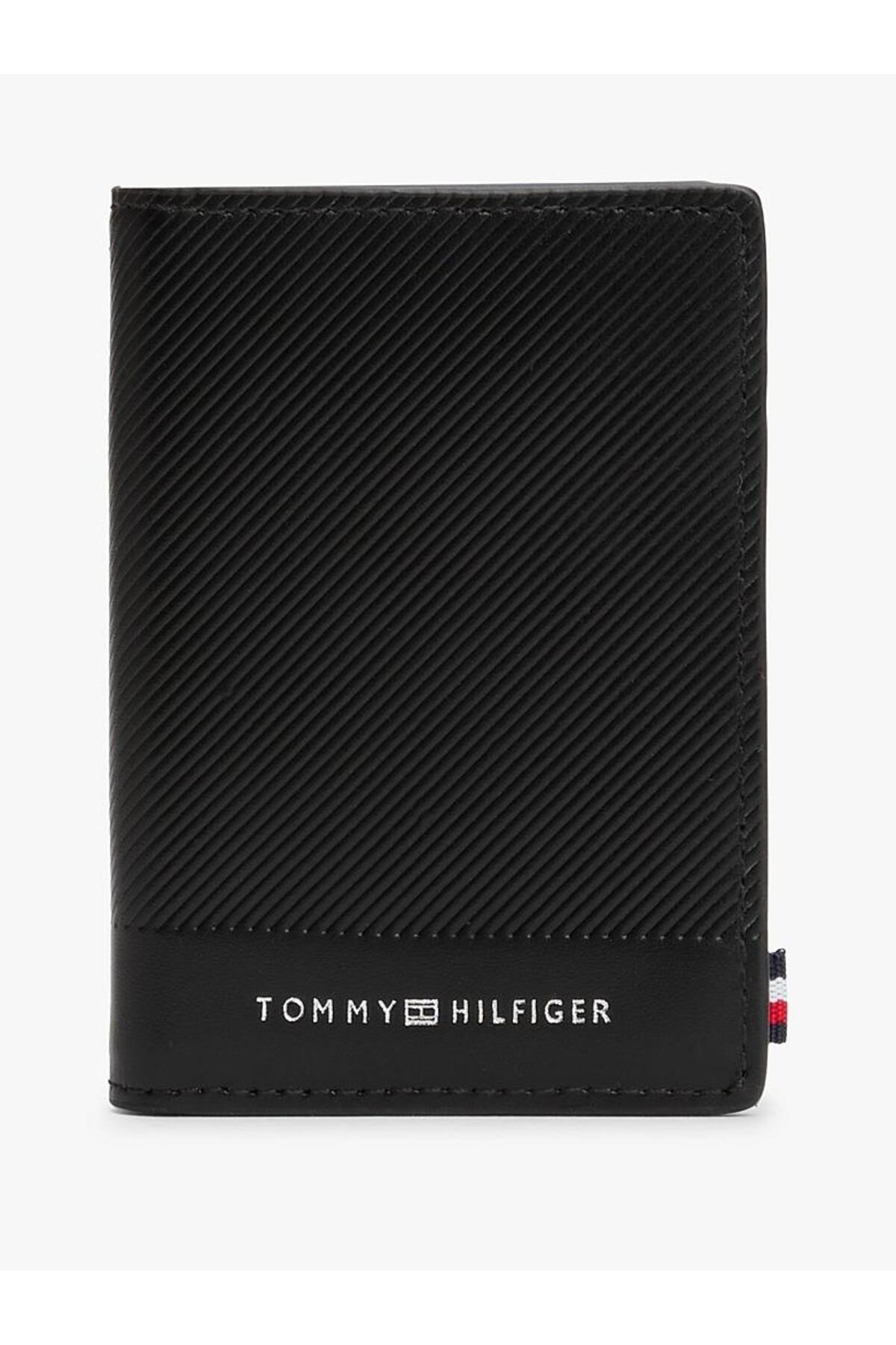th-foundation-bifold-siyah-os-ee1c17.jpg